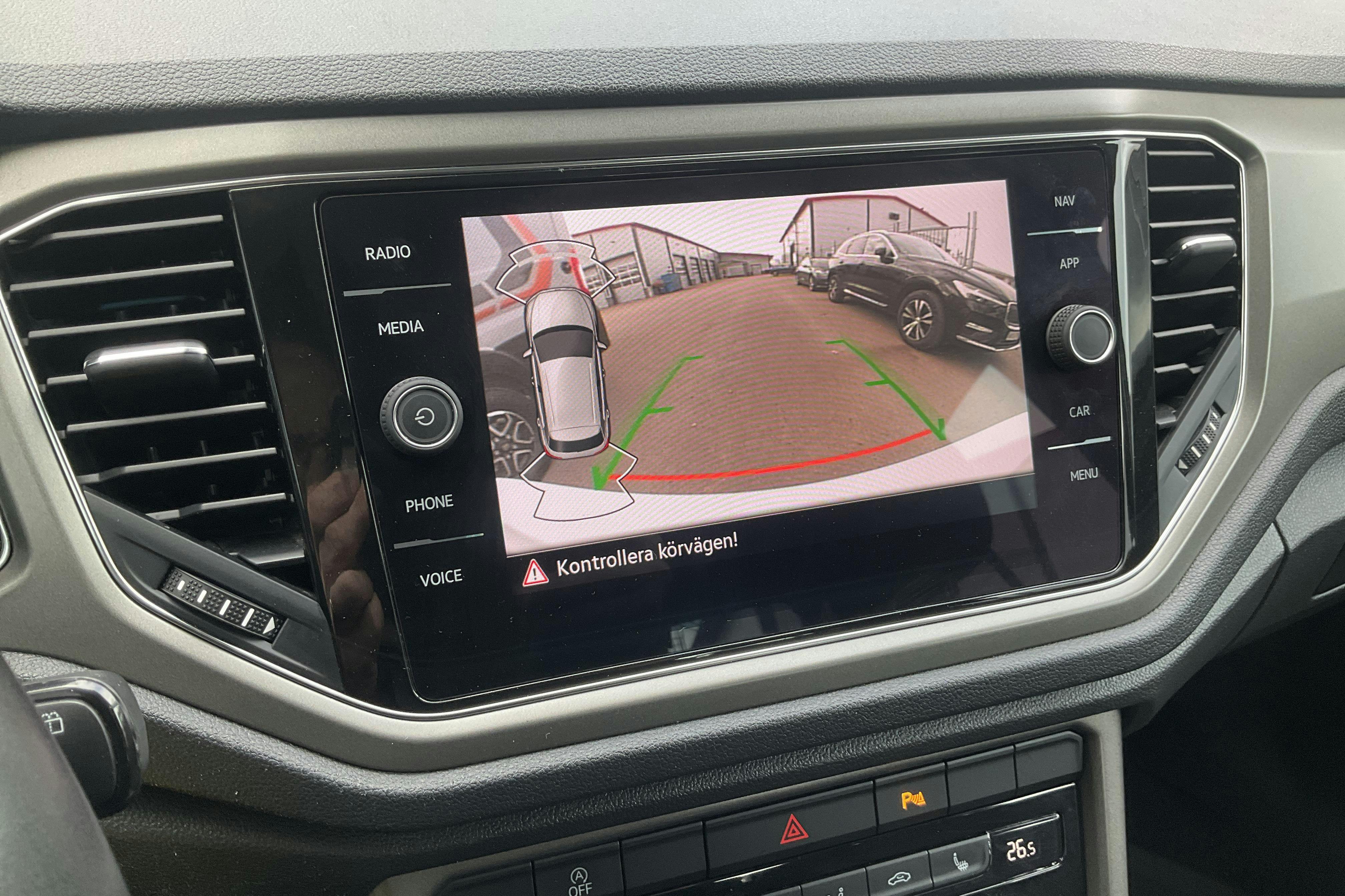 VW T-Roc 2.0 TDI 4MOTION (150hk) - 7 343 mil - Automat - vit - 2022
