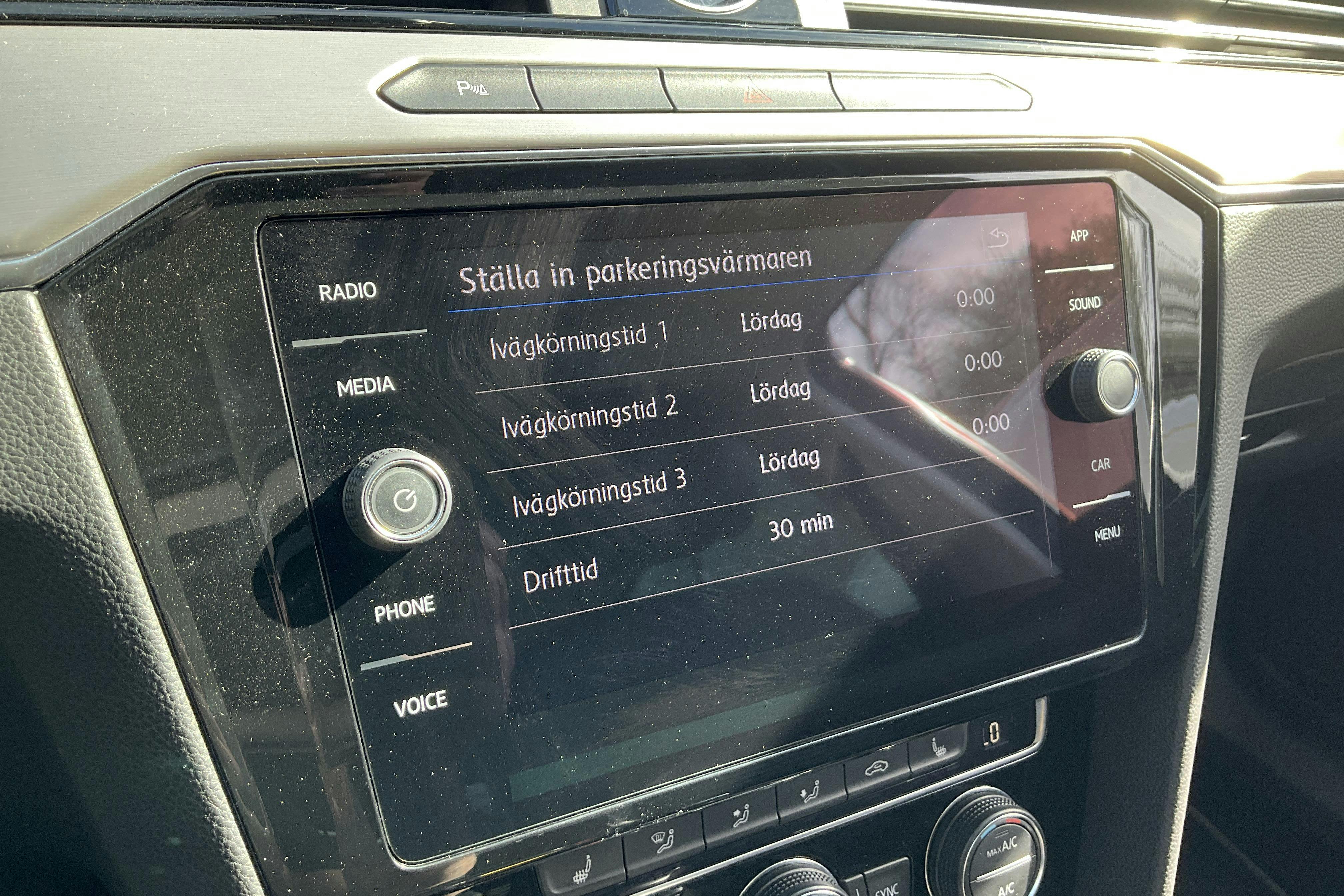 VW Passat 2.0 TDI Sportscombi 4MOTION (190hk) - 12 382 mil - Automat - svart - 2019