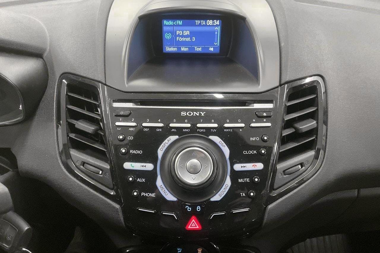 Ford Fiesta 1.0T EcoBoost 5dr (140hk) - 6 850 mil - Manuell - blå - 2015
