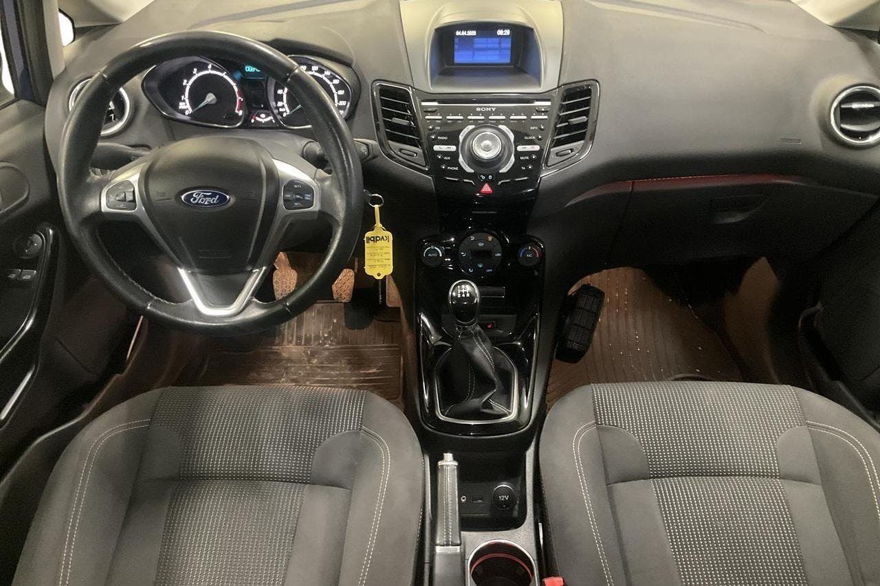 Ford Fiesta 1.0T EcoBoost 5dr (140hk) - 6 850 mil - Manuell - blå - 2015