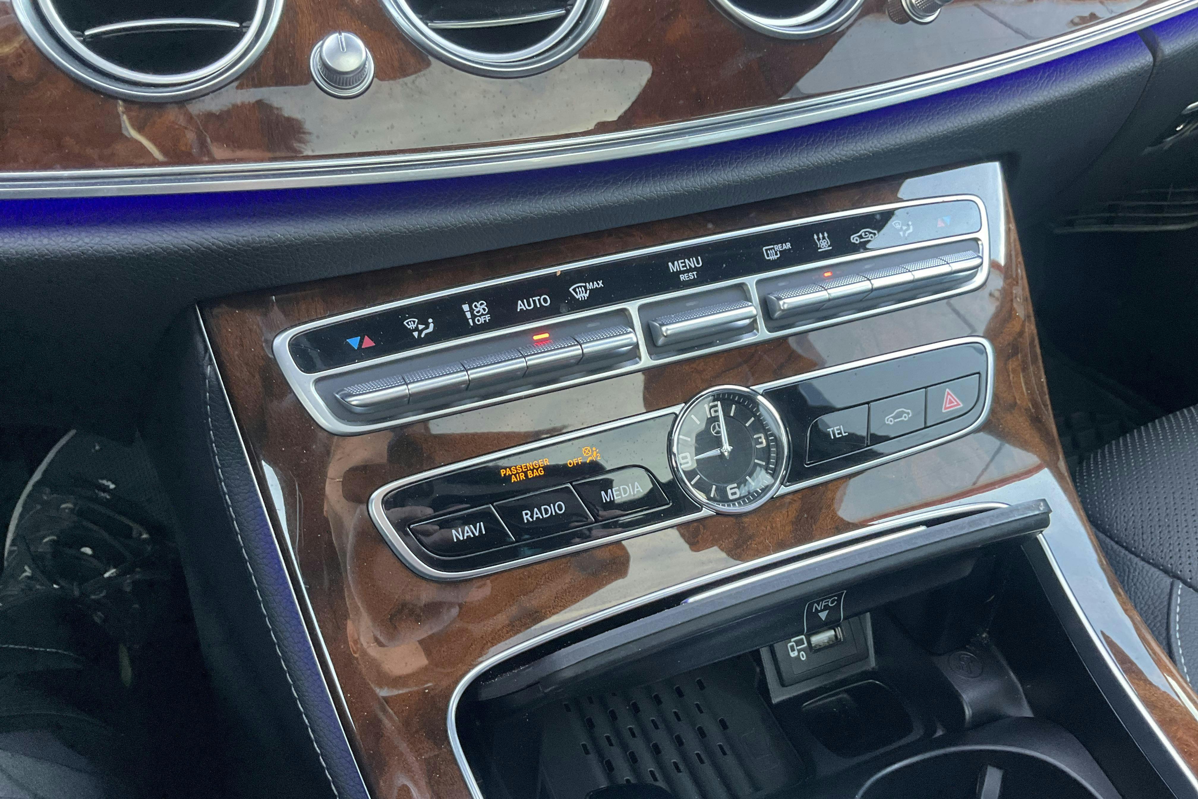 Mercedes E 220 d 4MATIC Kombi S213 (194hk) - 13 306 mil - Automat - vit - 2020
