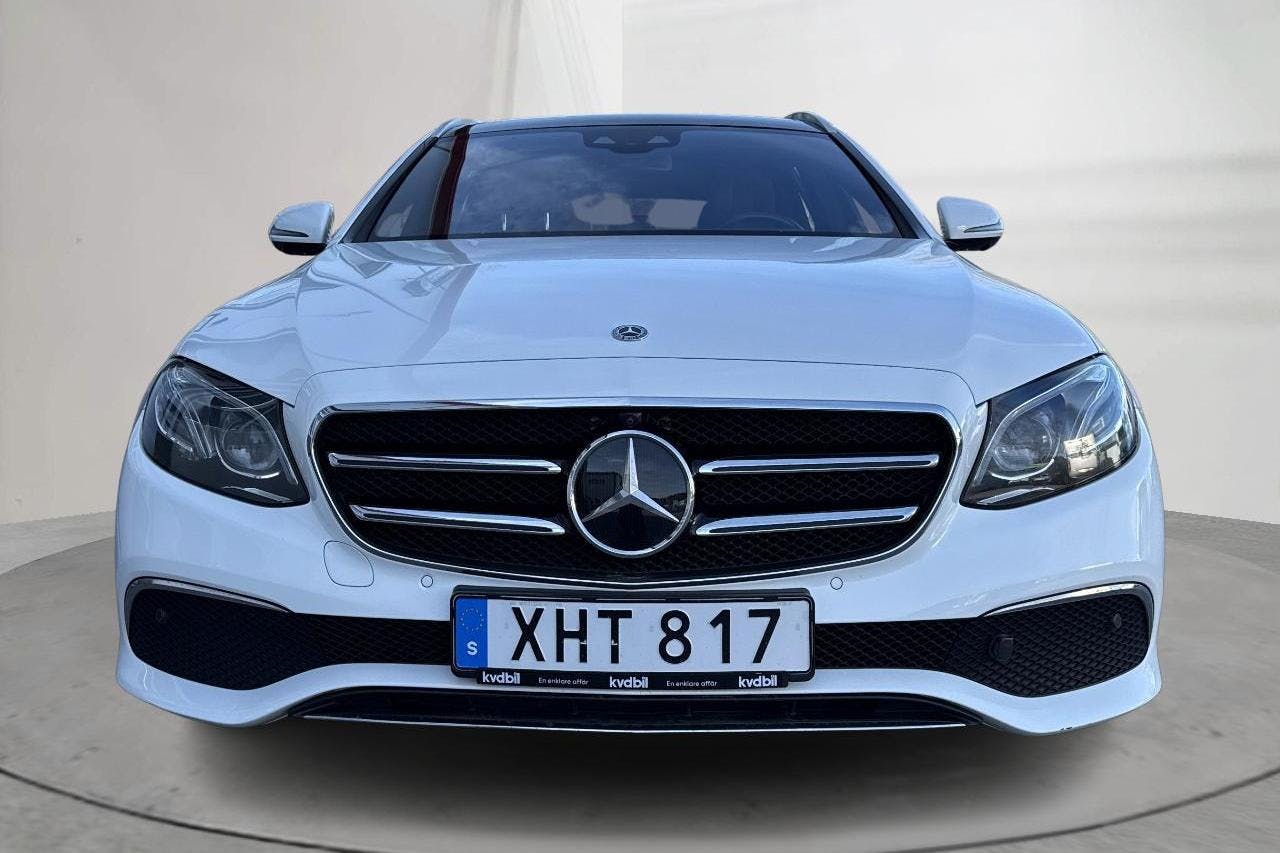 Mercedes E 220 d 4MATIC Kombi S213 (194hk) - 13 306 mil - Automat - vit - 2020