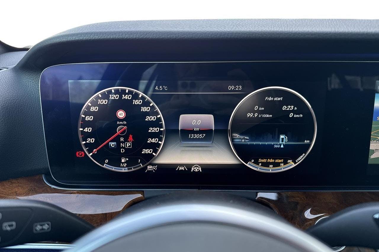 Mercedes E 220 d 4MATIC Kombi S213 (194hk) - 13 306 mil - Automat - vit - 2020