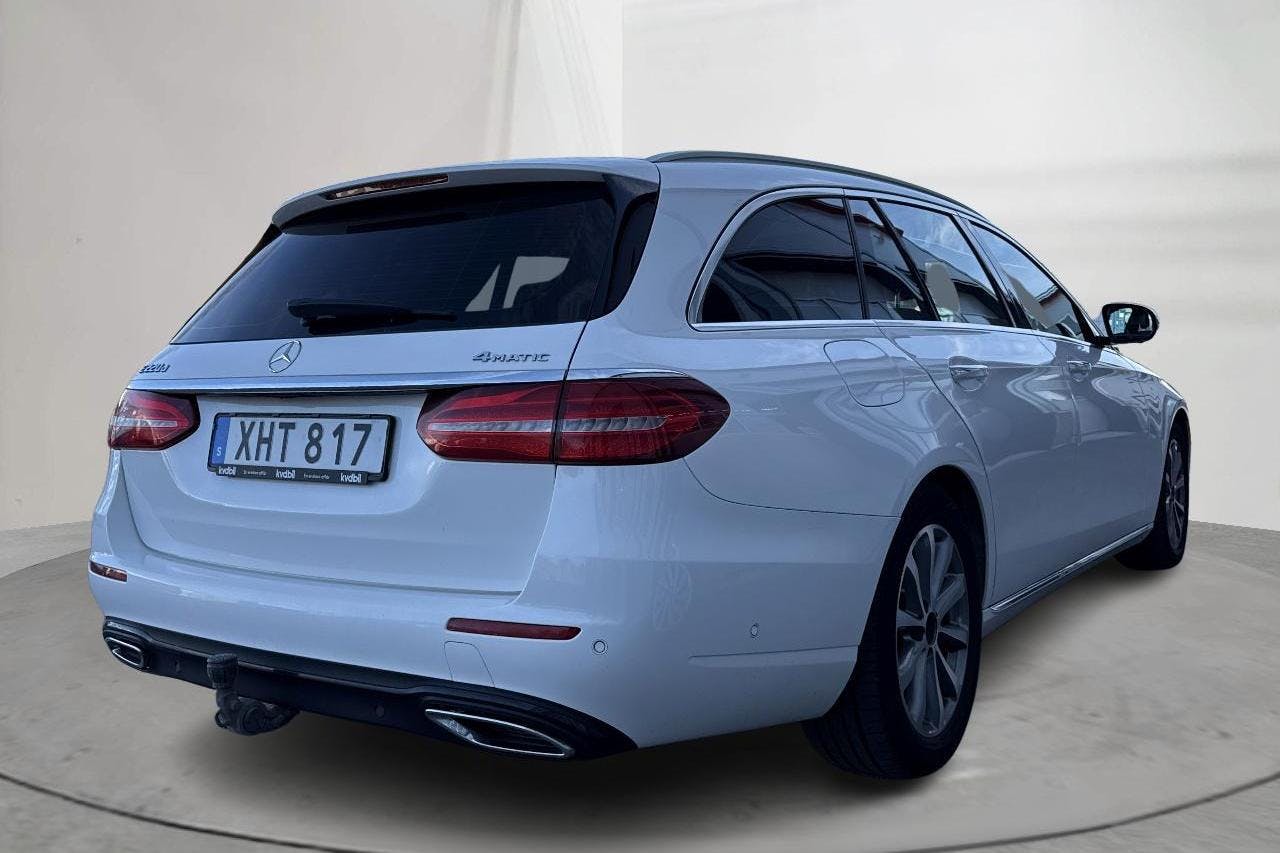 Mercedes E 220 d 4MATIC Kombi S213 (194hk) - 13 306 mil - Automat - vit - 2020