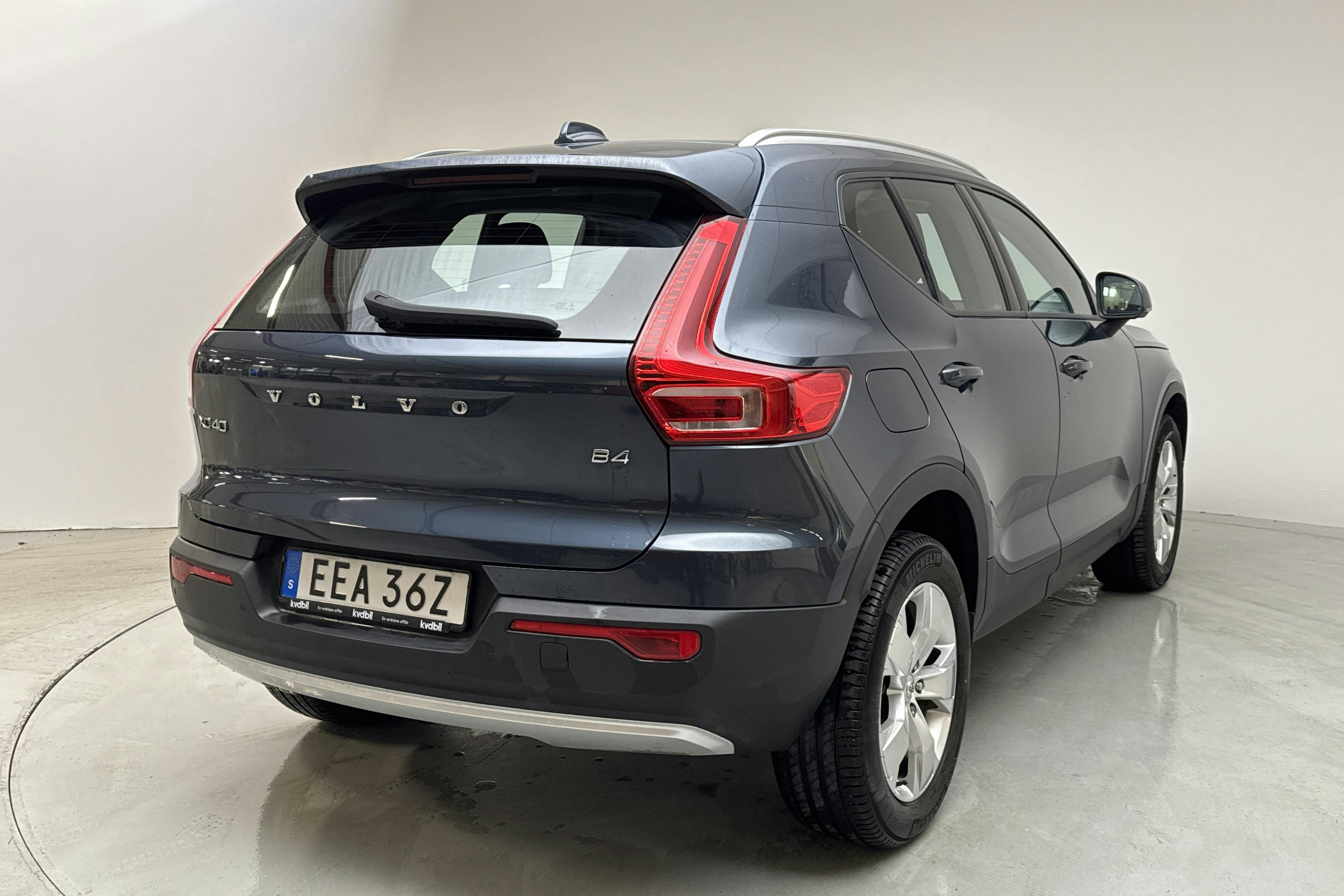 Volvo XC40 B4 2WD (197hk) - 58 680 km - Automatic - Dark Blue - 2021