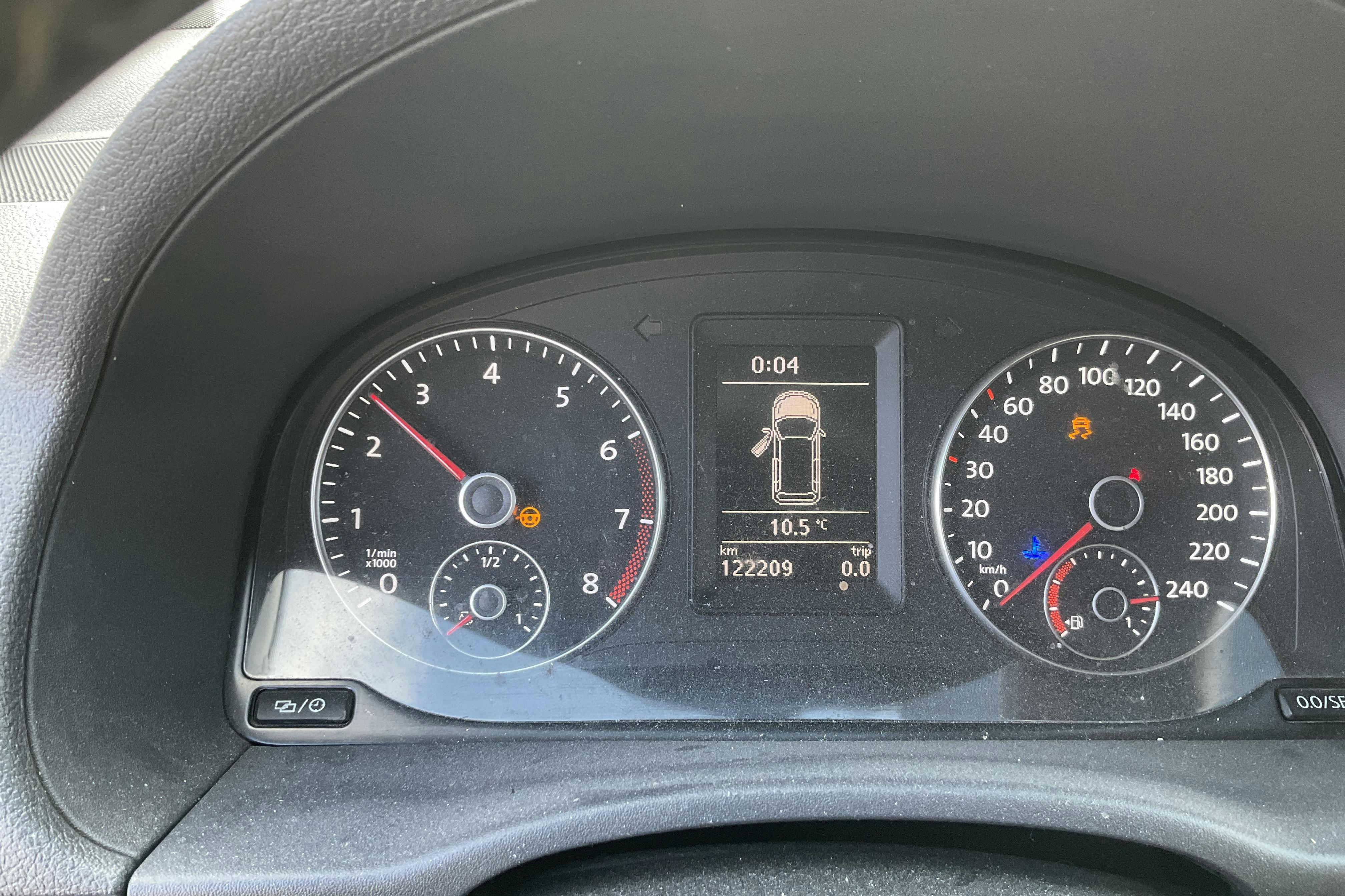 VW Caddy 2.0 Ecofuel Maxi Skåp (109hk) - 122 210 km - Manuaalinen - valkoinen - 2014