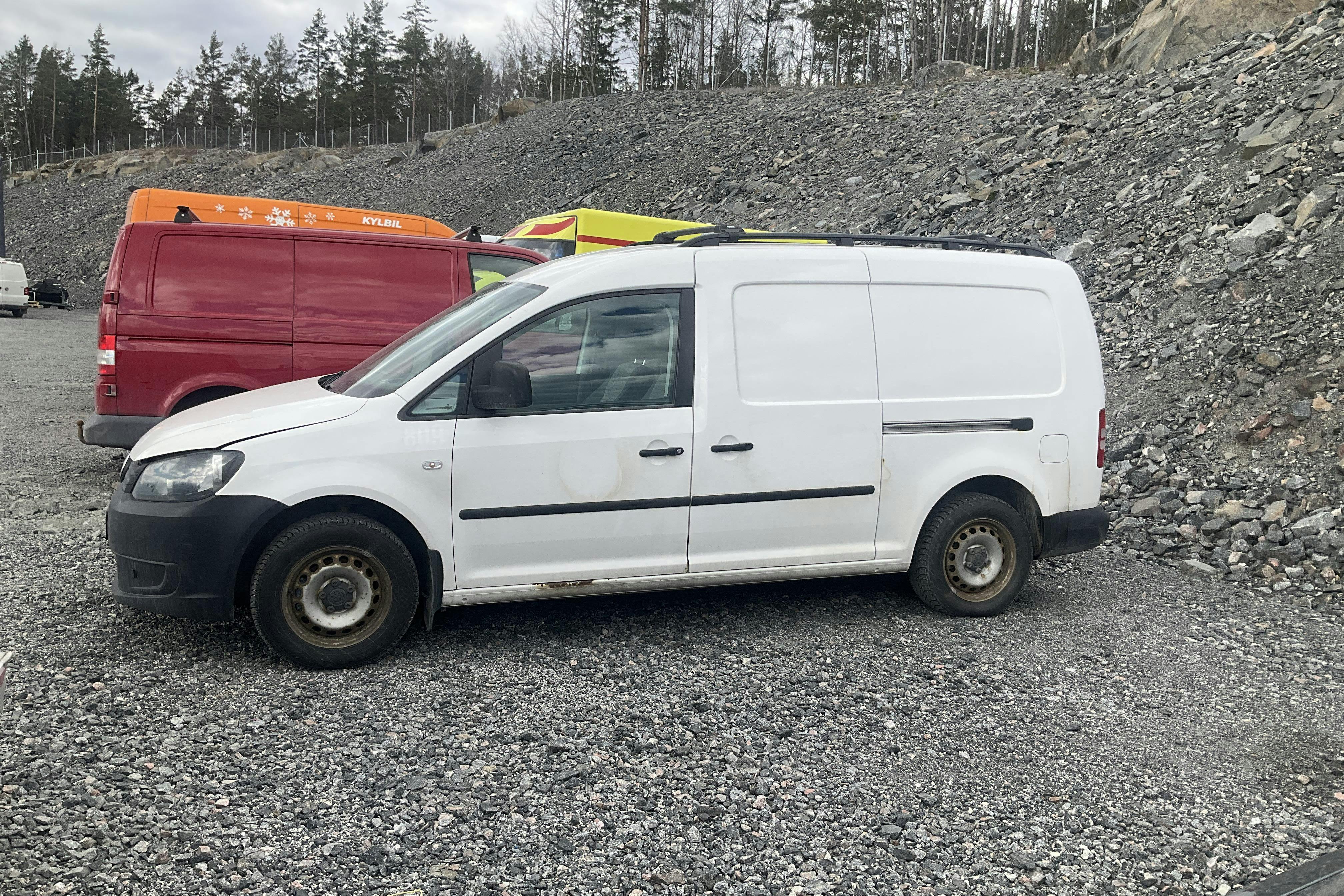 VW Caddy 2.0 Ecofuel Maxi Skåp (109hk) - 122 210 km - Manuaalinen - valkoinen - 2014