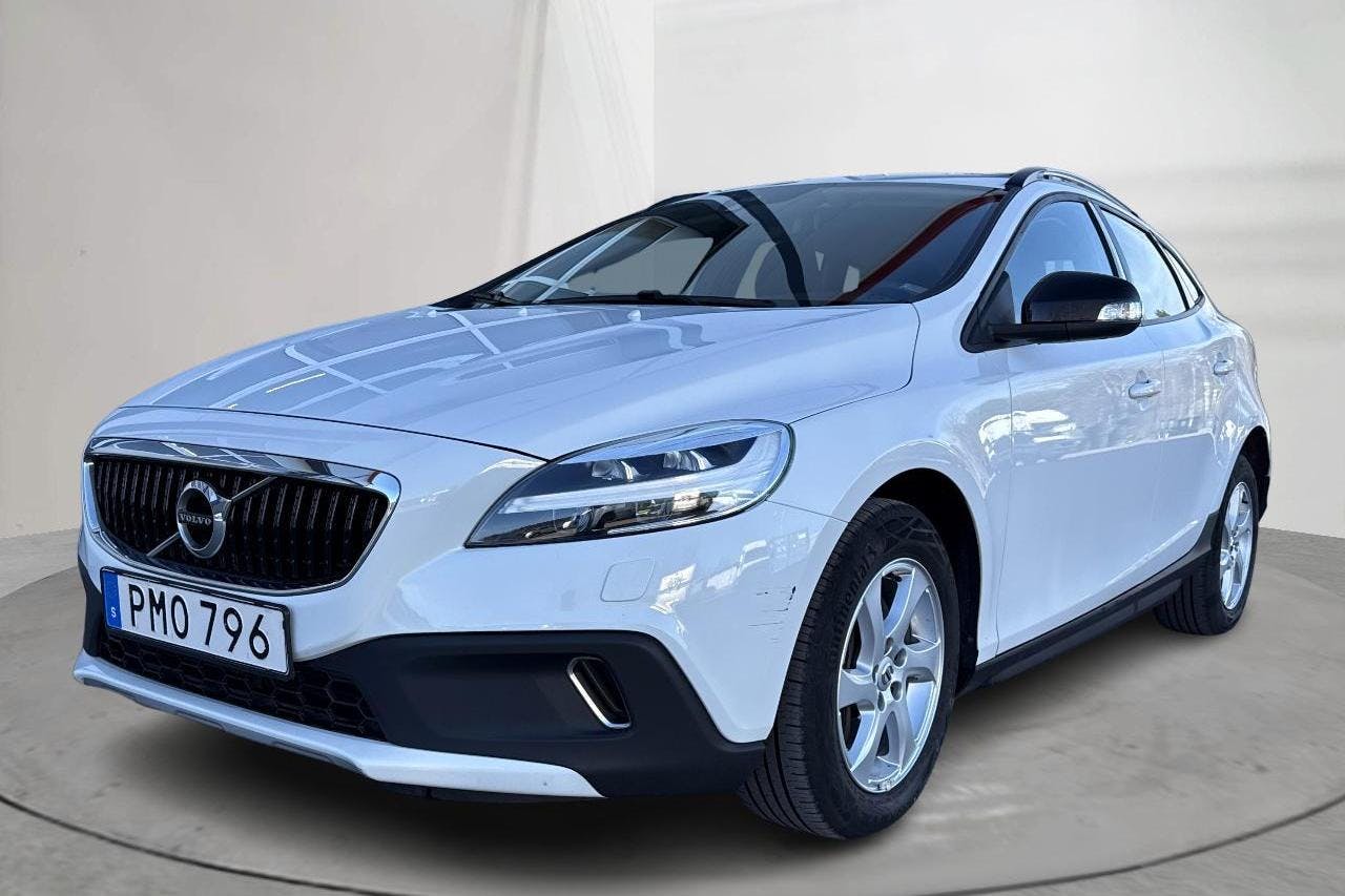 Volvo V40 Cross Country D3 (150hk) - 5 391 mil - Automat - vit - 2019