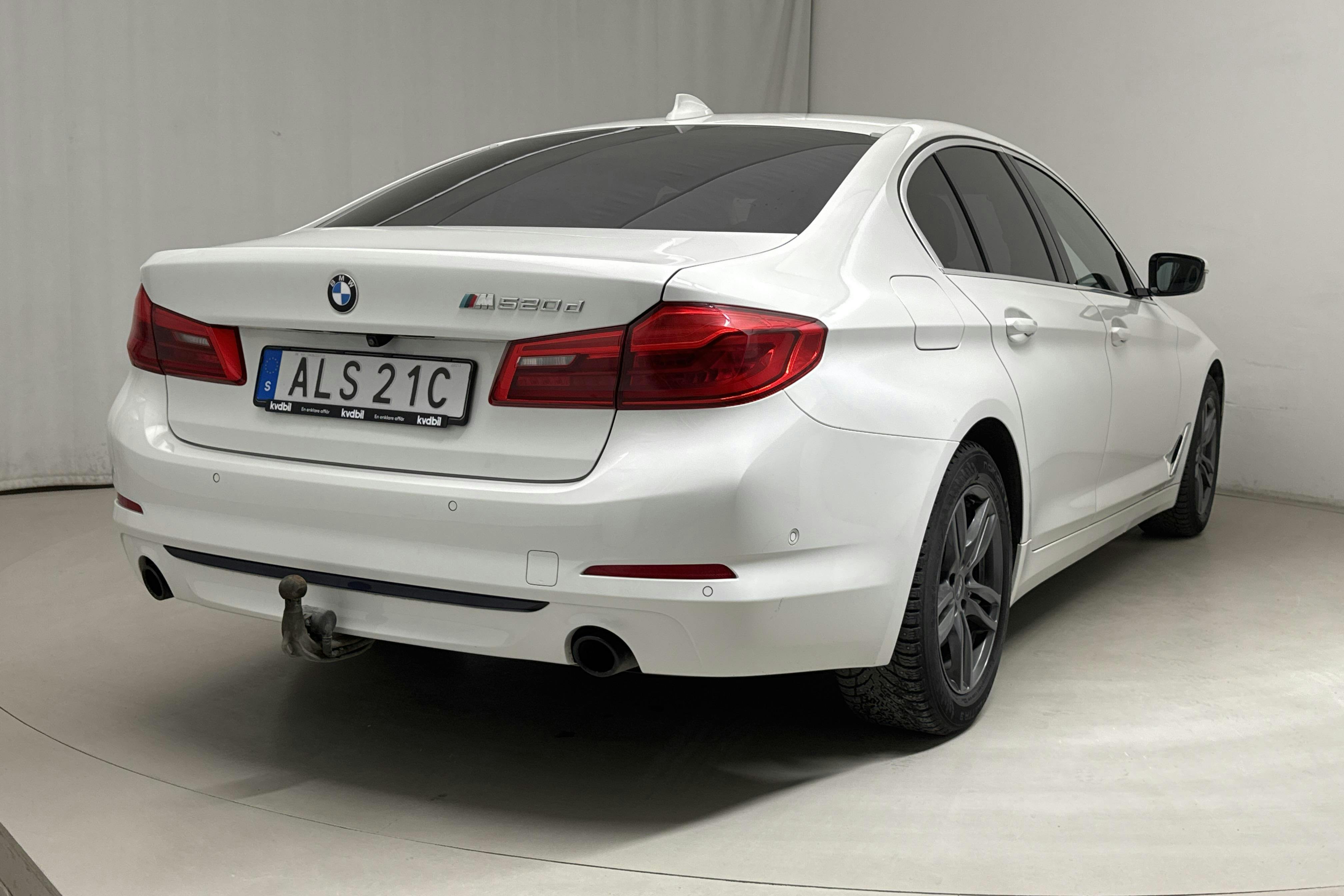 BMW 520d Sedan MHEV, G30 (190hk) - 14 661 mil - Automat - vit - 2020