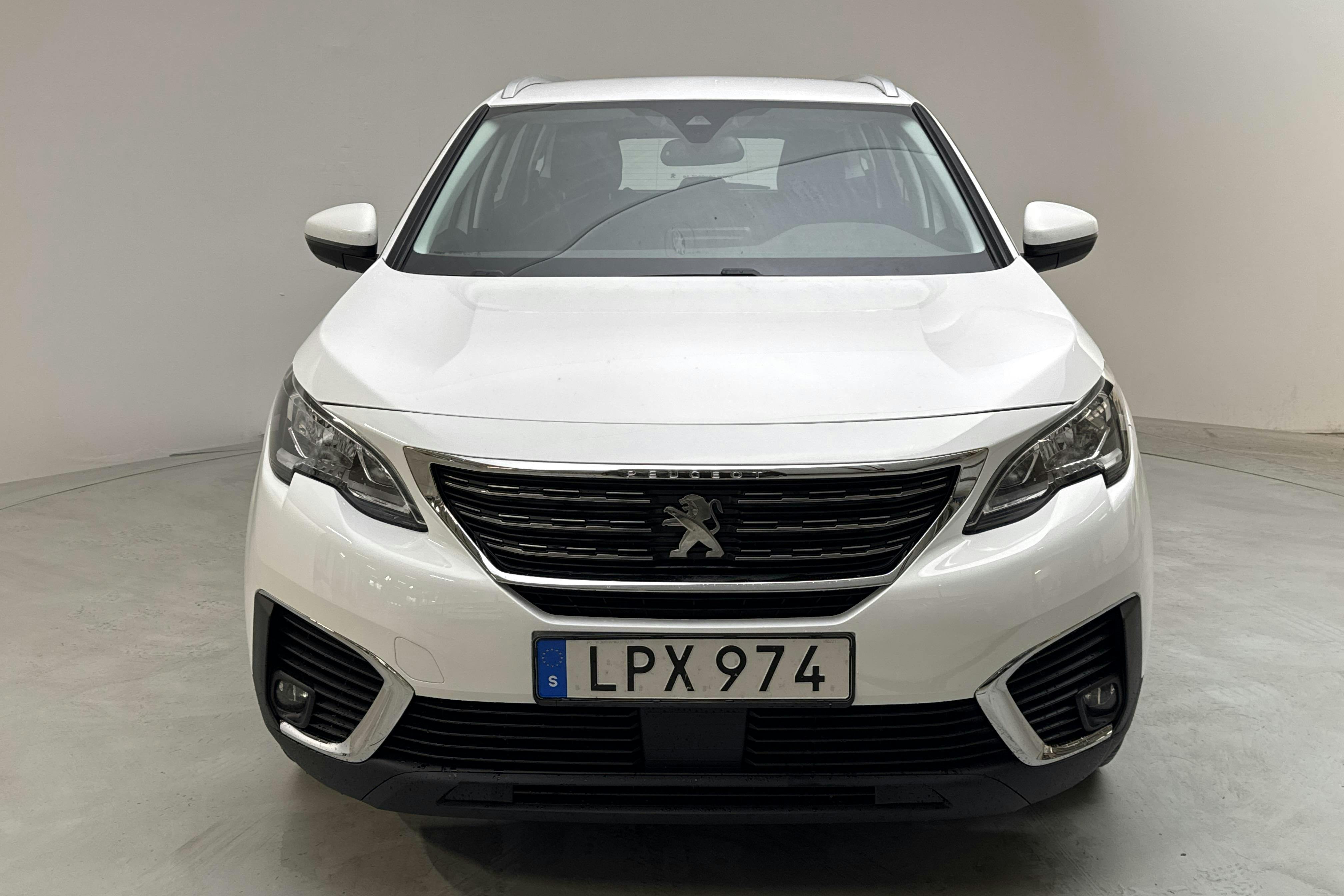 Peugeot 5008 1.2 PureTech (130hk) - 118 360 km - Automaatne - valge - 2018