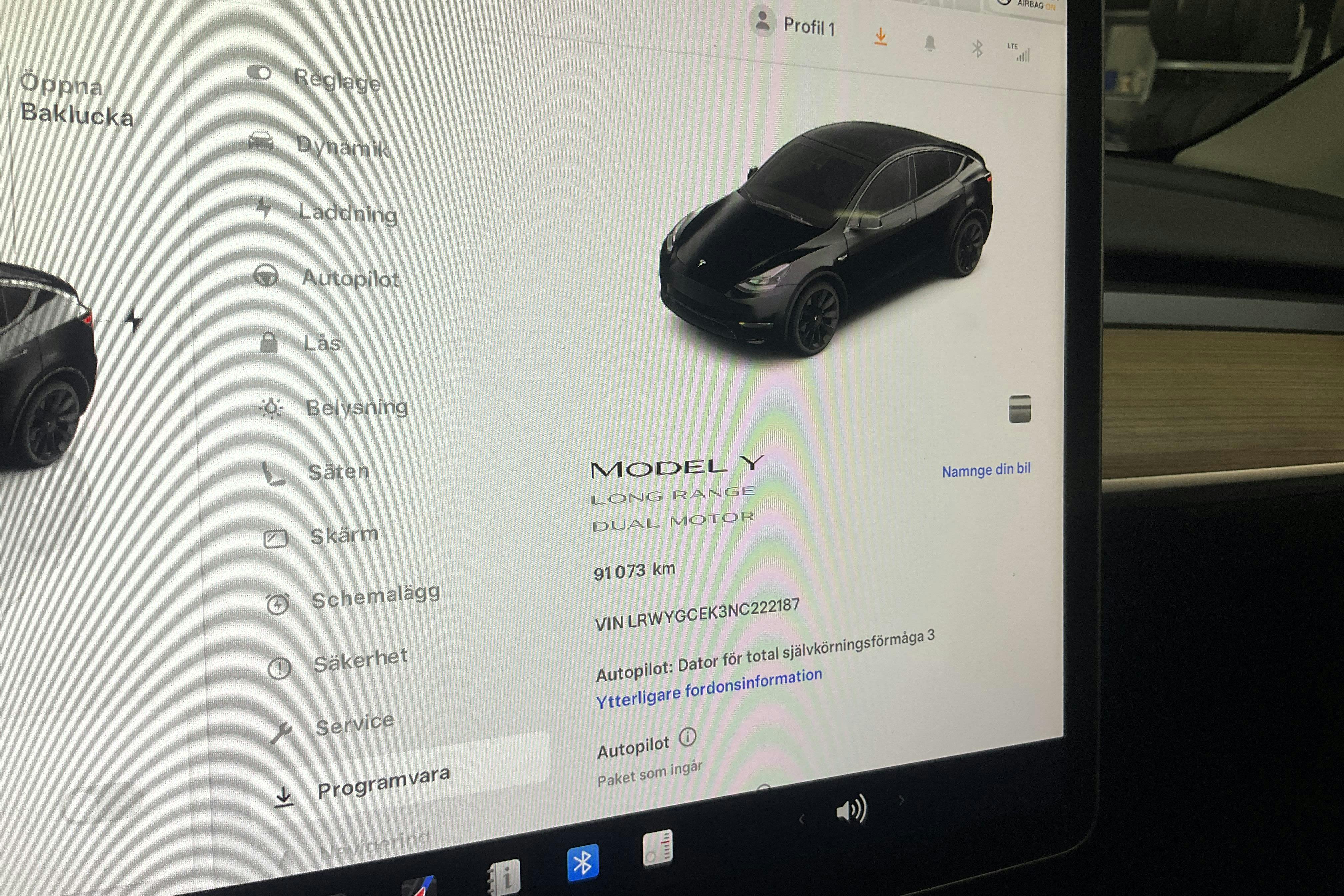 Tesla Model Y Long Range Dual Motor AWD - 91 070 km - Automatic - black - 2022