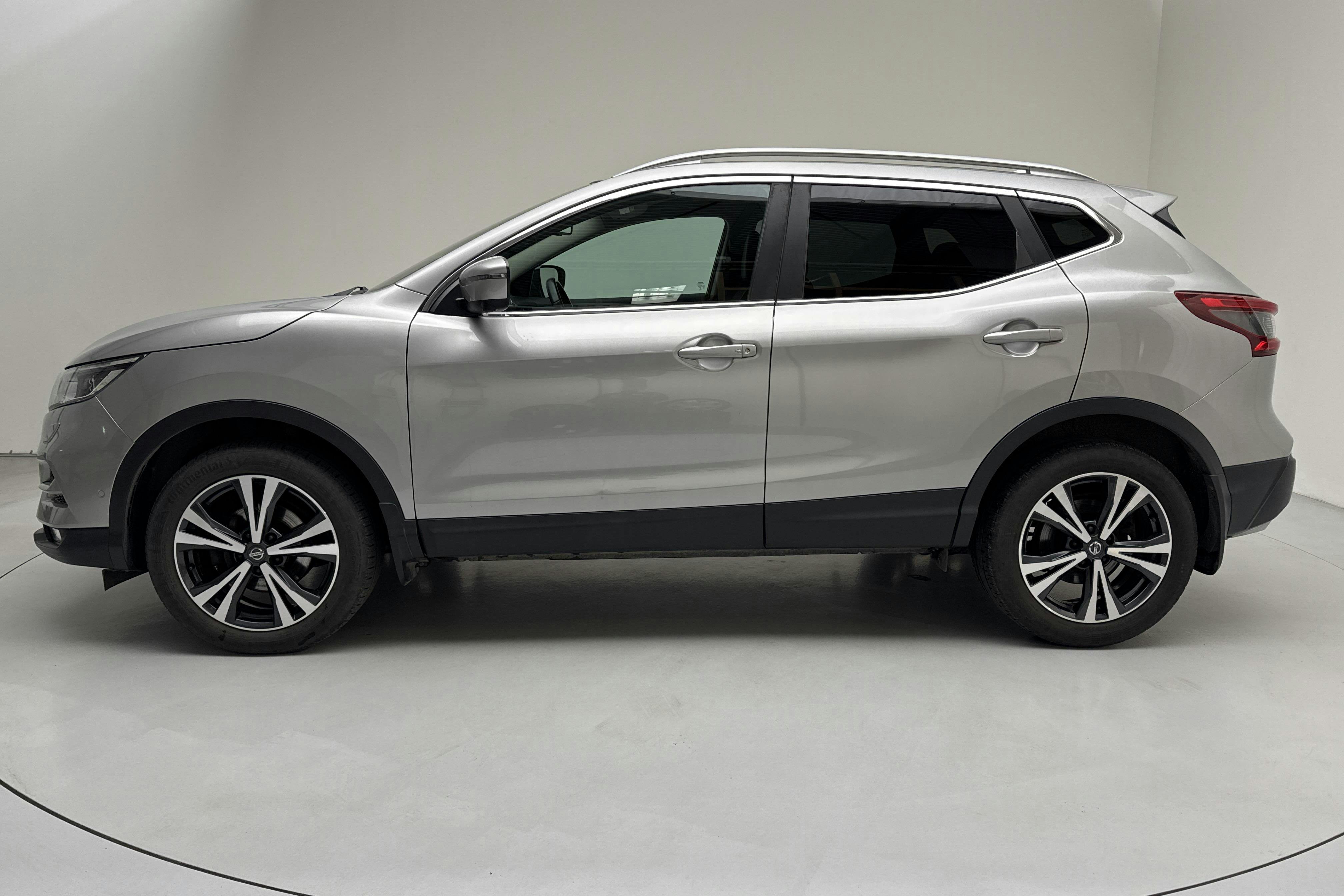 Nissan Qashqai 1.2 DIG-T (115hk) - 12 647 mil - Manuell - silver - 2018