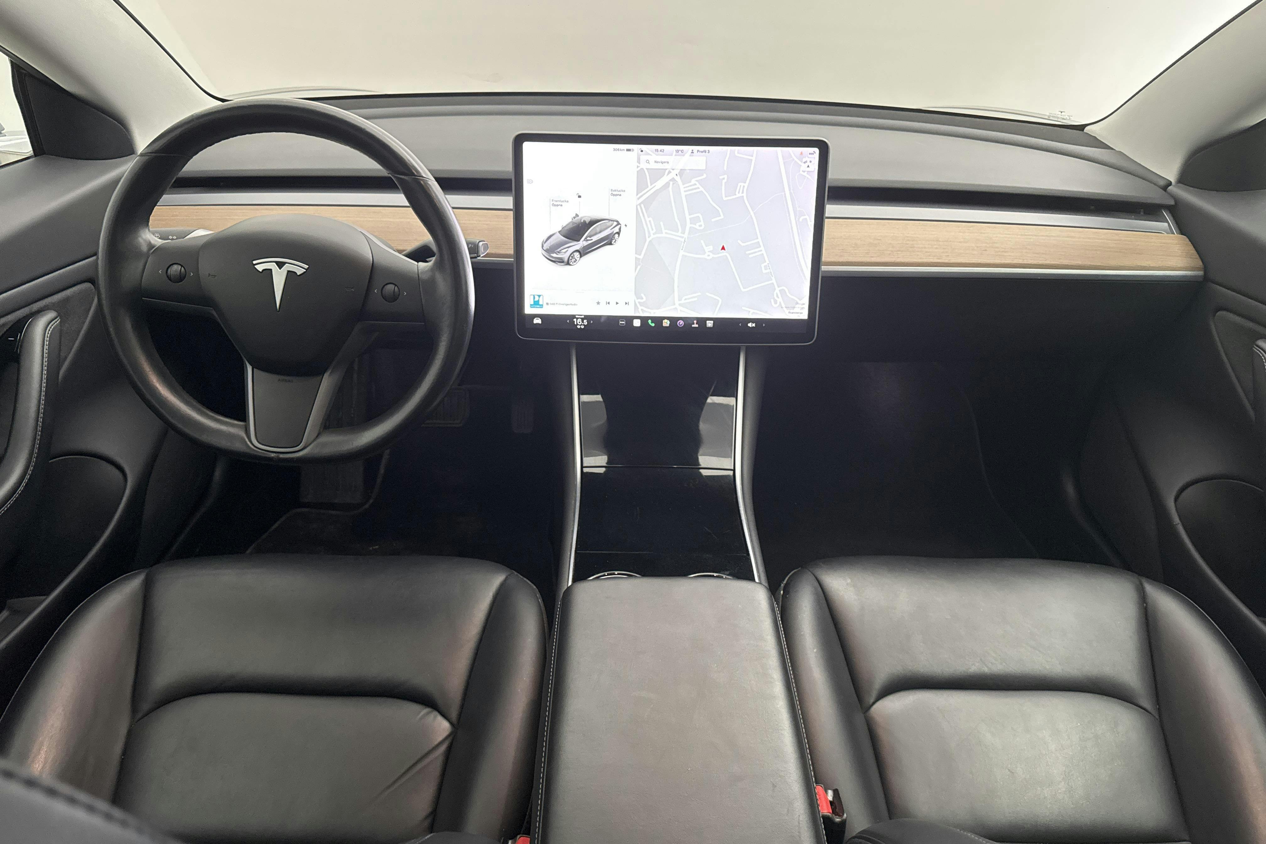 Tesla Model 3 Long Range Dual Motor AWD - 86 810 km - Automaattinen - harmaa - 2019