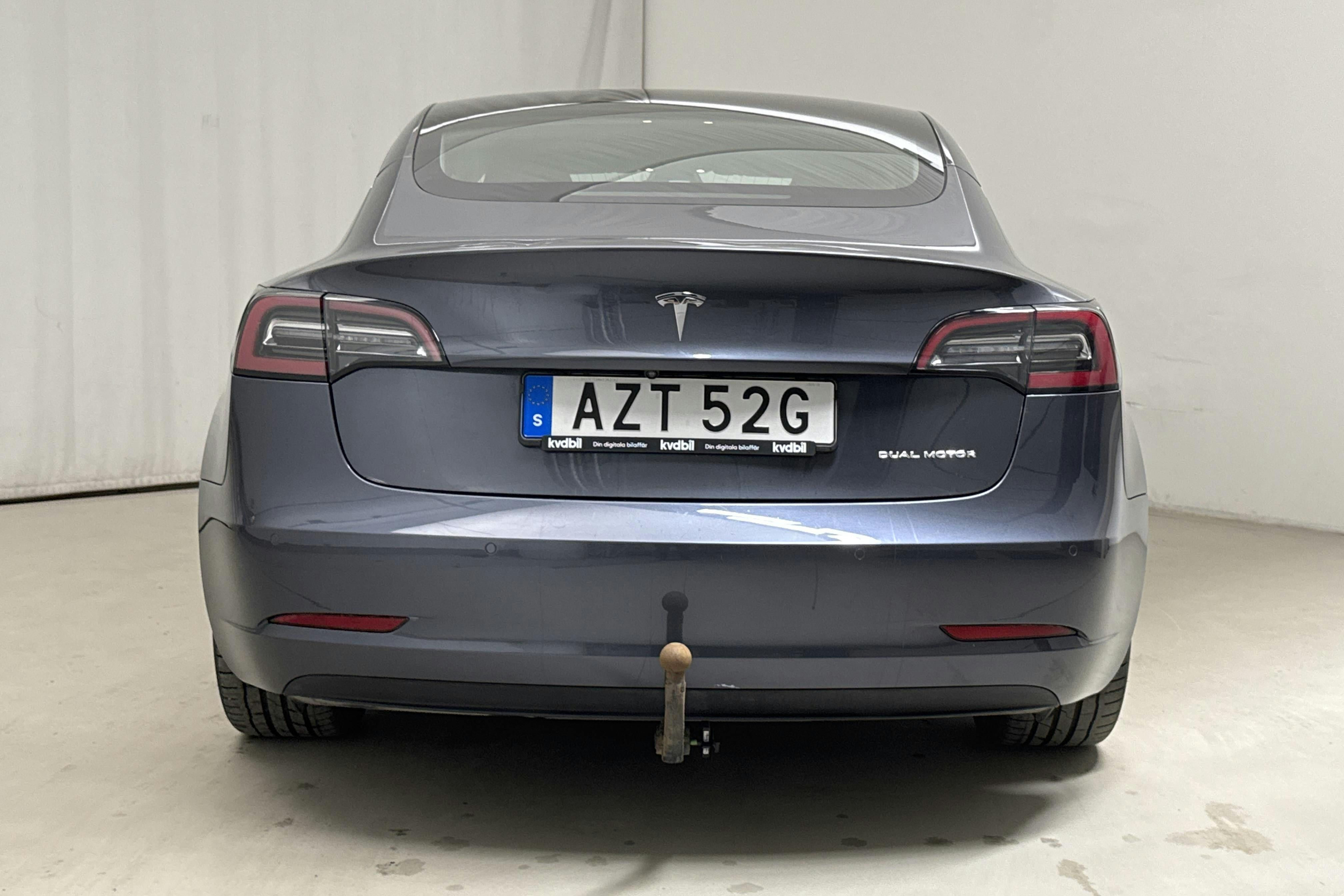 Tesla Model 3 Long Range Dual Motor AWD - 86 810 km - Automaattinen - harmaa - 2019