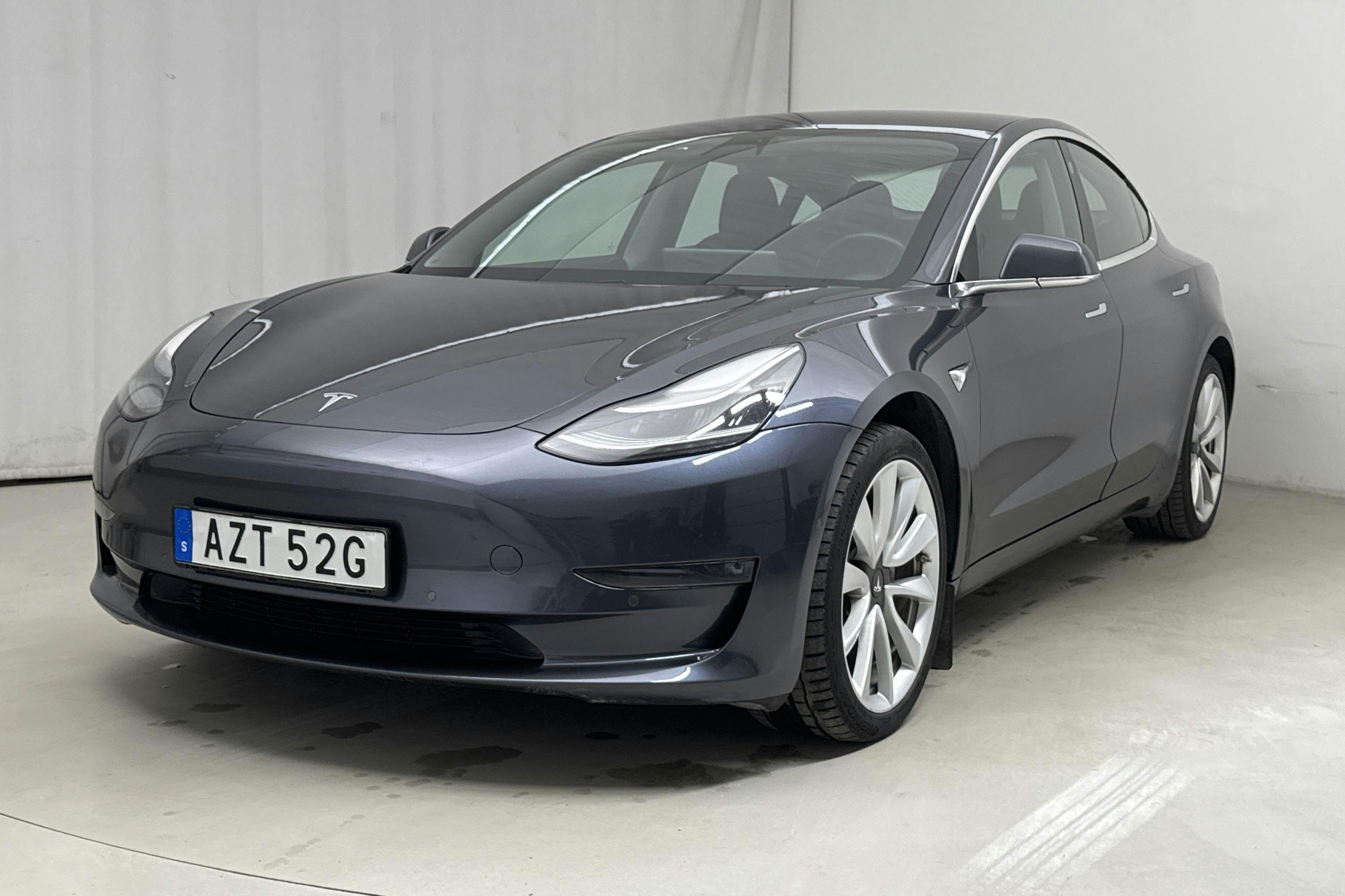 Tesla Model 3 Long Range Dual Motor AWD - 86 810 km - Automaattinen - harmaa - 2019