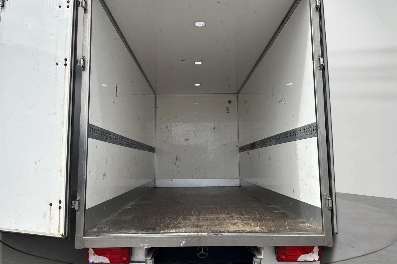 Mercedes Sprinter 316 CDI Volymskåp (163hk) - 164 340 km - Automaatne - valge - 2016