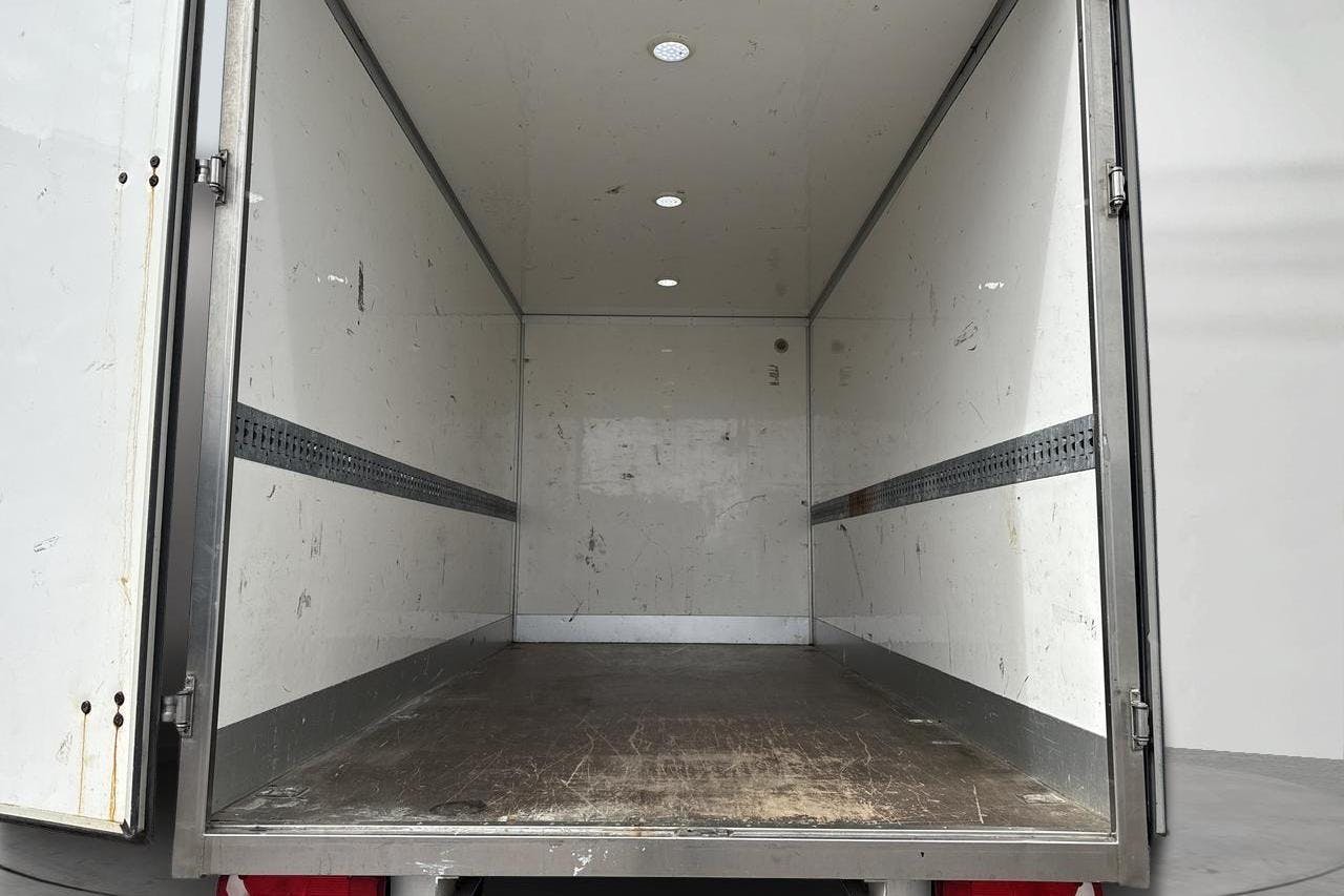 Mercedes Sprinter 316 CDI Volymskåp (163hk) - 164 340 km - Automaatne - valge - 2016