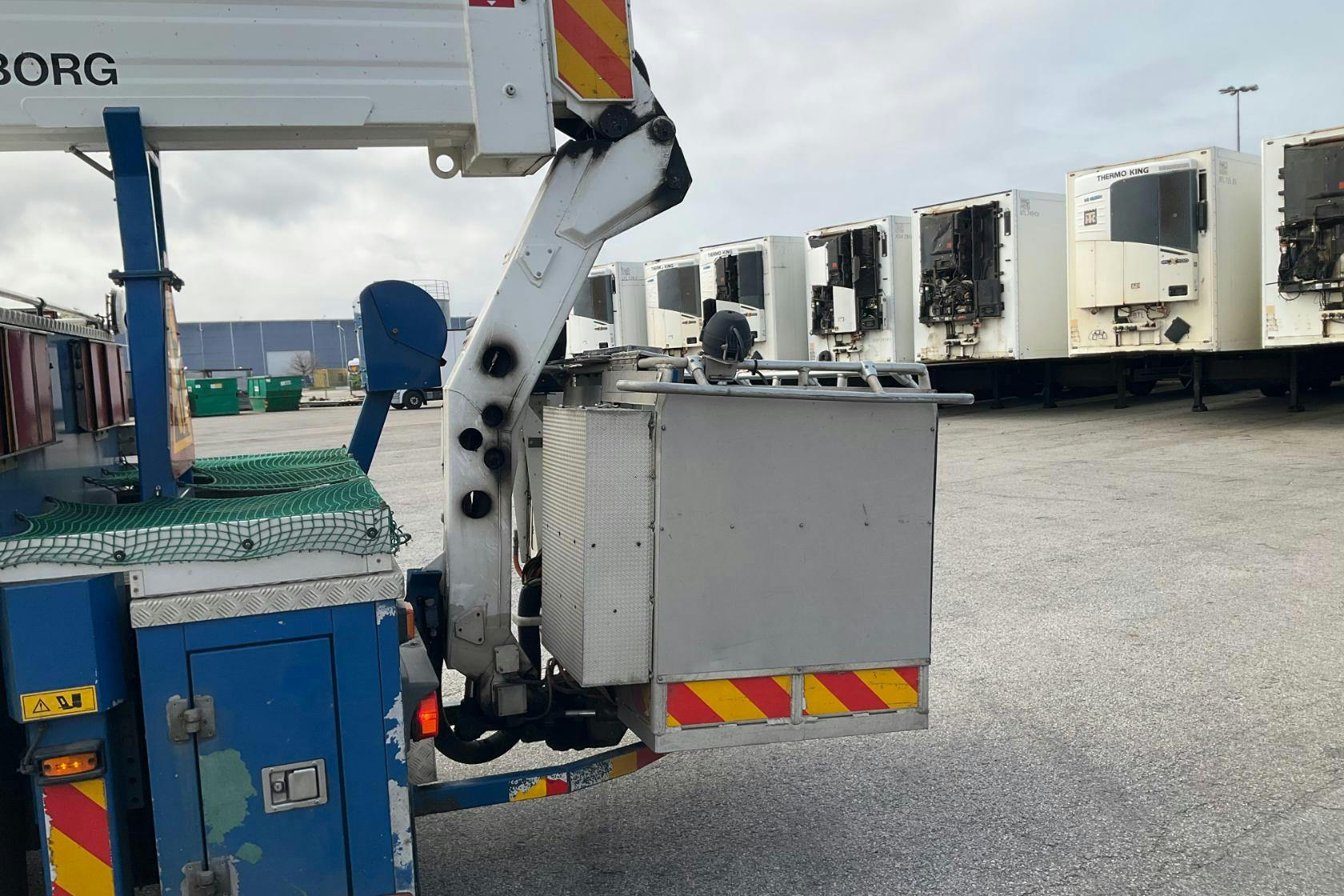 VOLVO FL6 Bronto skylift 16 - 200 220 km - Automaatne - sinine - 2004