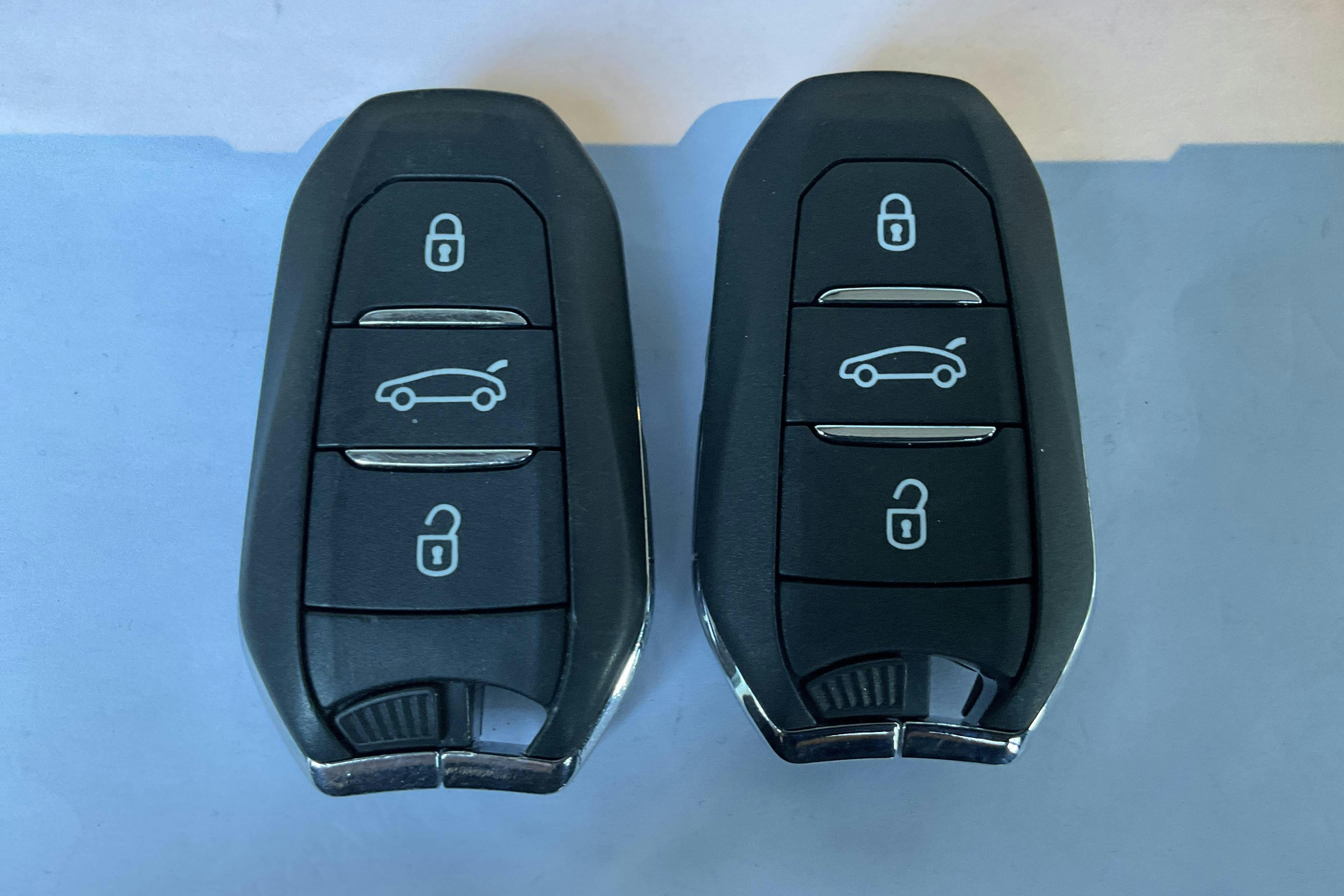Opel Mokka-e (136hk) - 4 628 mil - Automat - vit - 2021