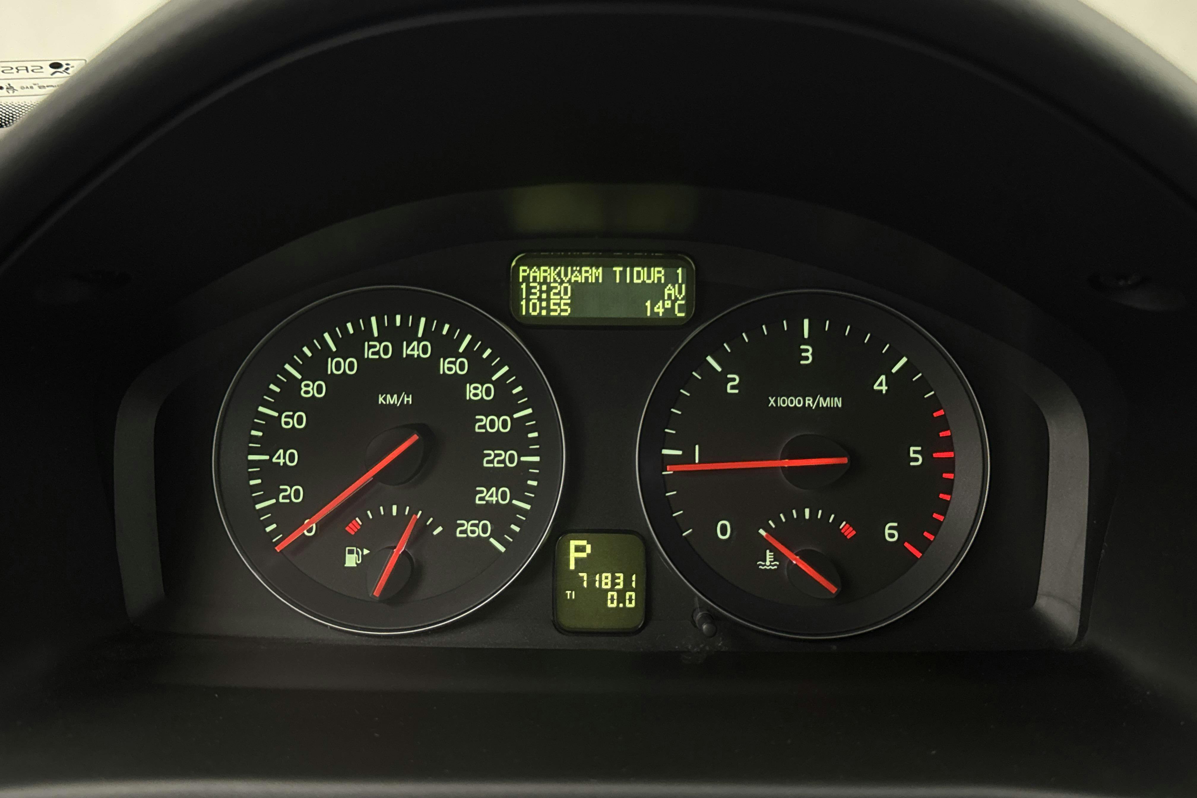 Volvo V50 2.0D (136hk) - 71 830 km - Automaatne - Light Grey - 2010