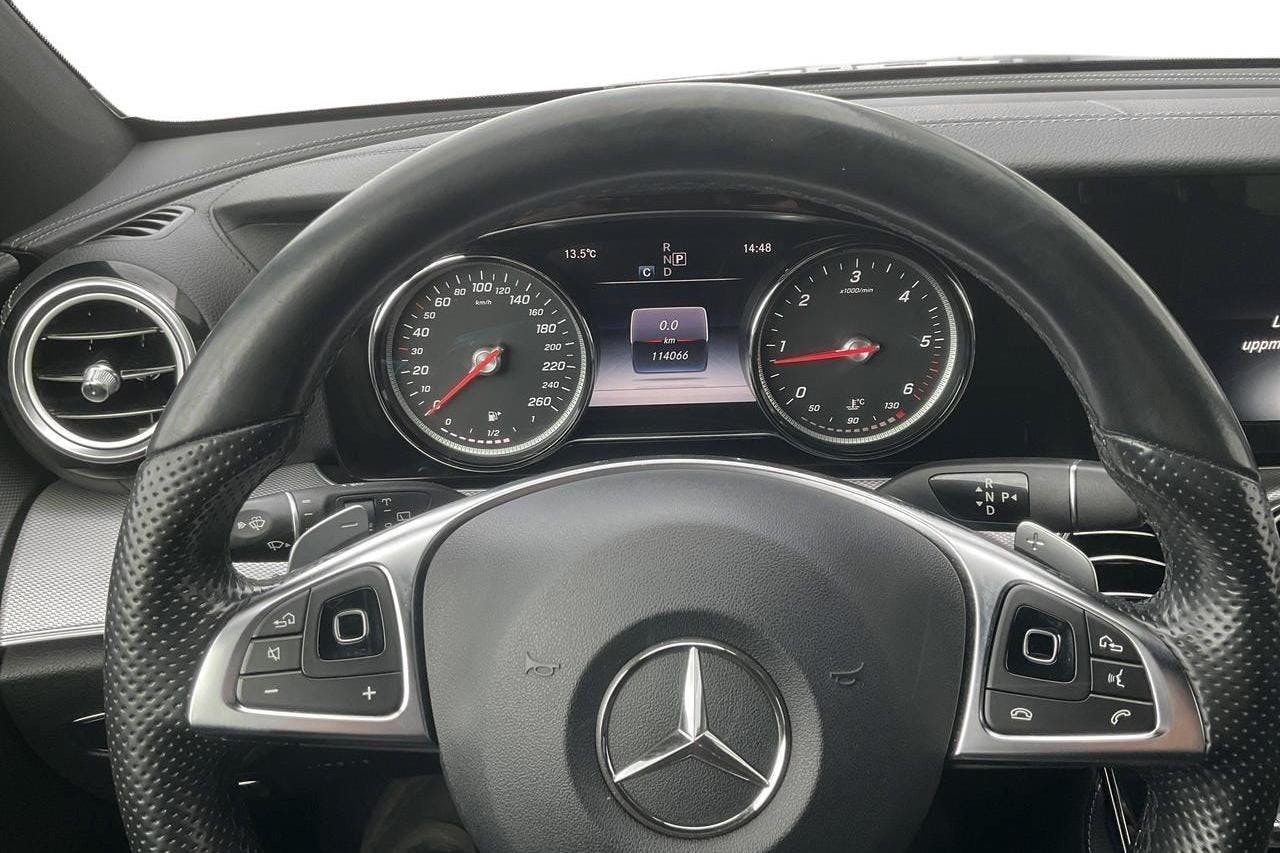 Mercedes E 220 d Kombi S213 (194hk) - 114 060 km - Automatyczna - czarny - 2017