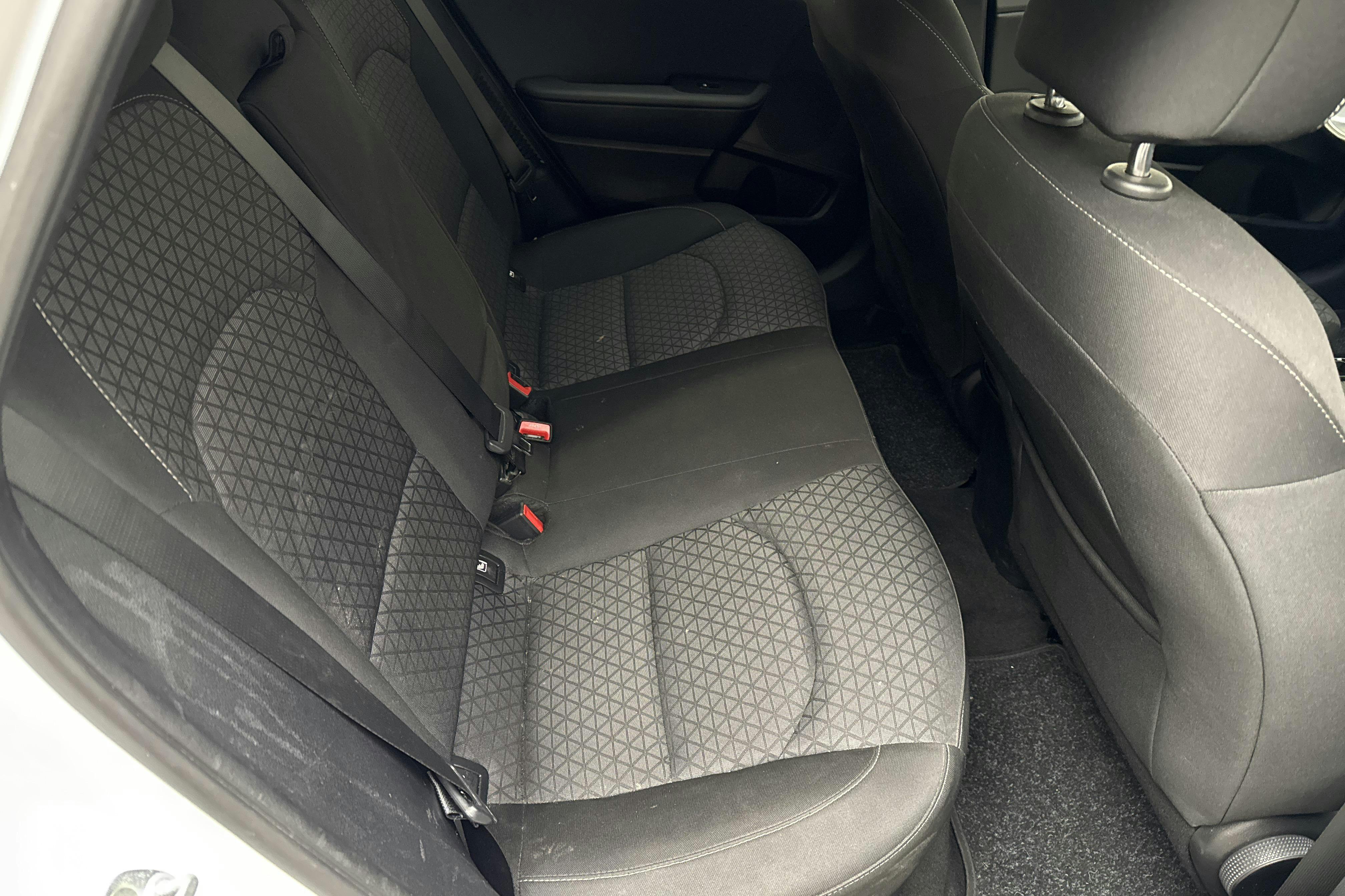 KIA Ceed 1.6 Plug-in Hybrid SW (141hk) - 64 060 km - Automatyczna - biały - 2021