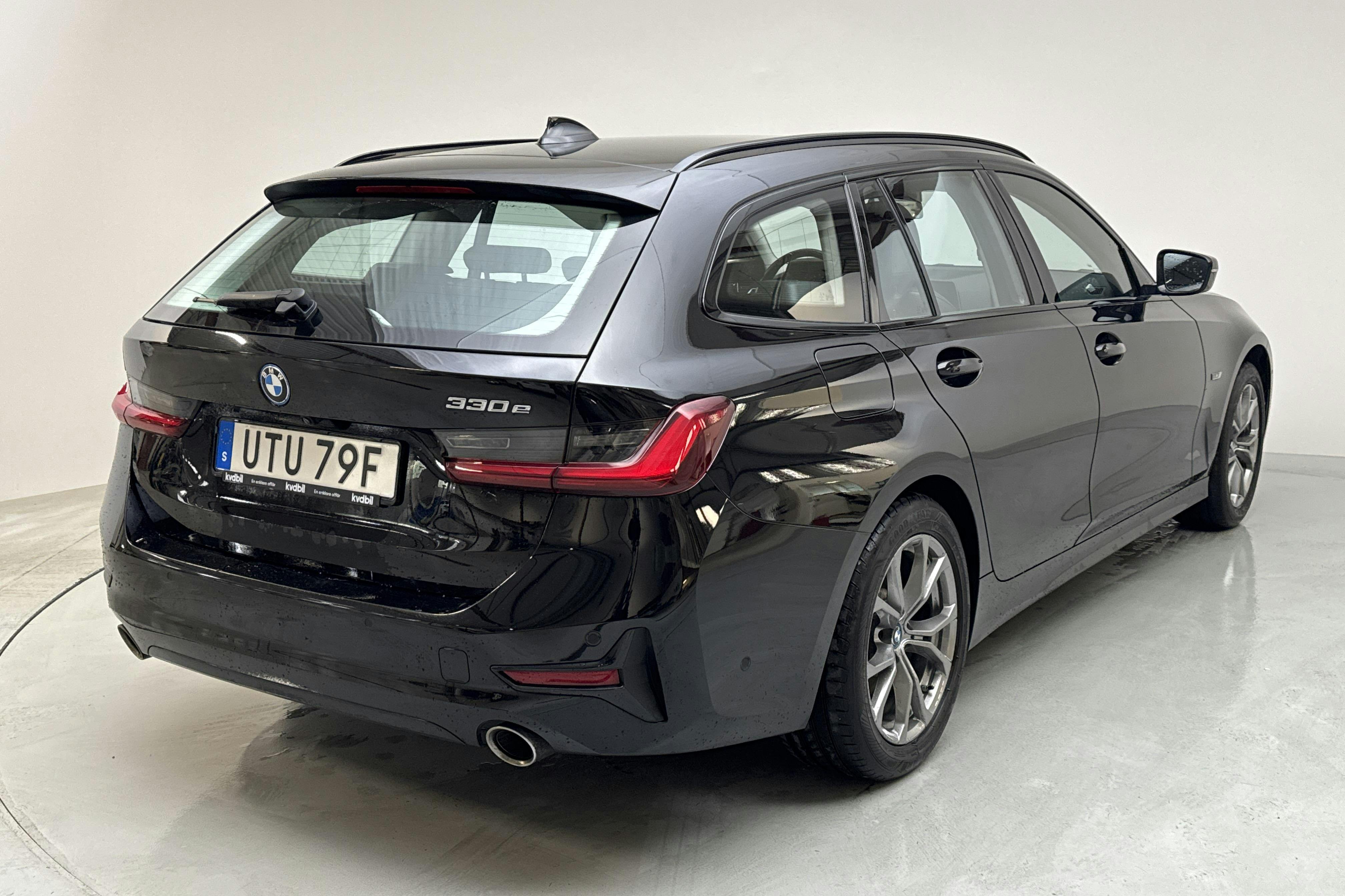 BMW 330e Touring, G21 (292hk) - 145 060 km - Automatic - black - 2022