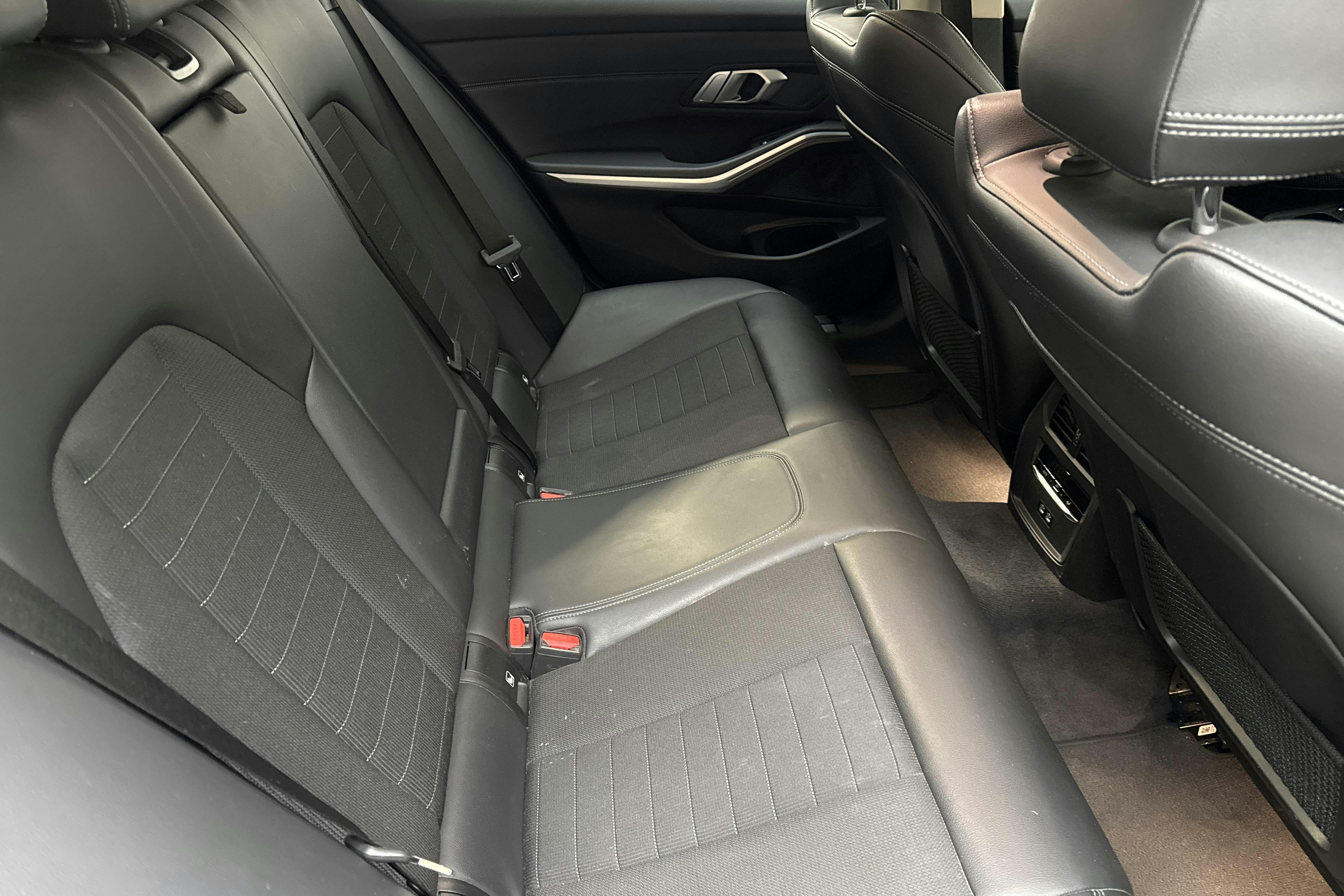 BMW 330e Touring, G21 (292hk) - 145 060 km - Automatic - black - 2022