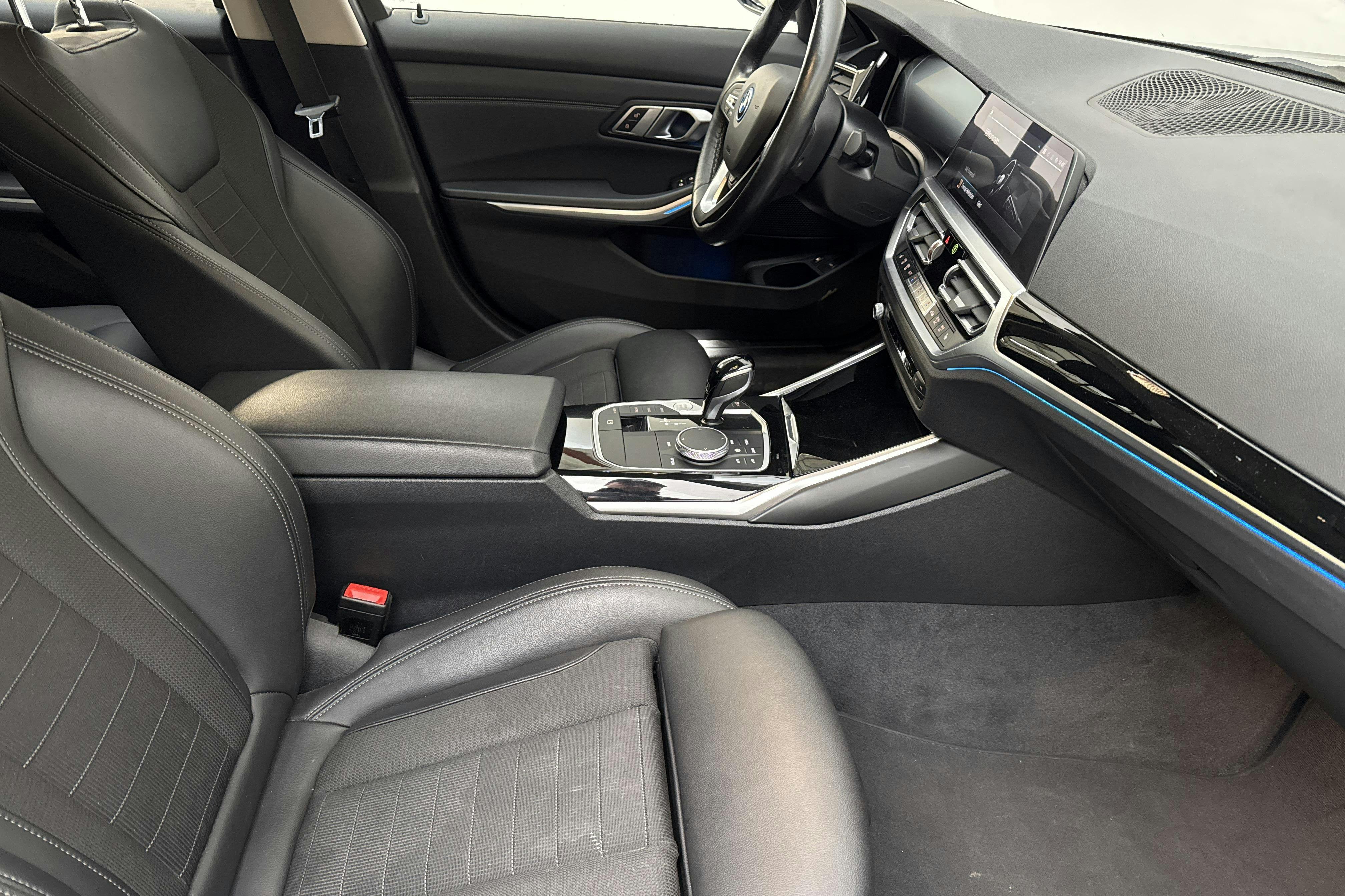 BMW 330e Touring, G21 (292hk) - 145 060 km - Automatic - black - 2022