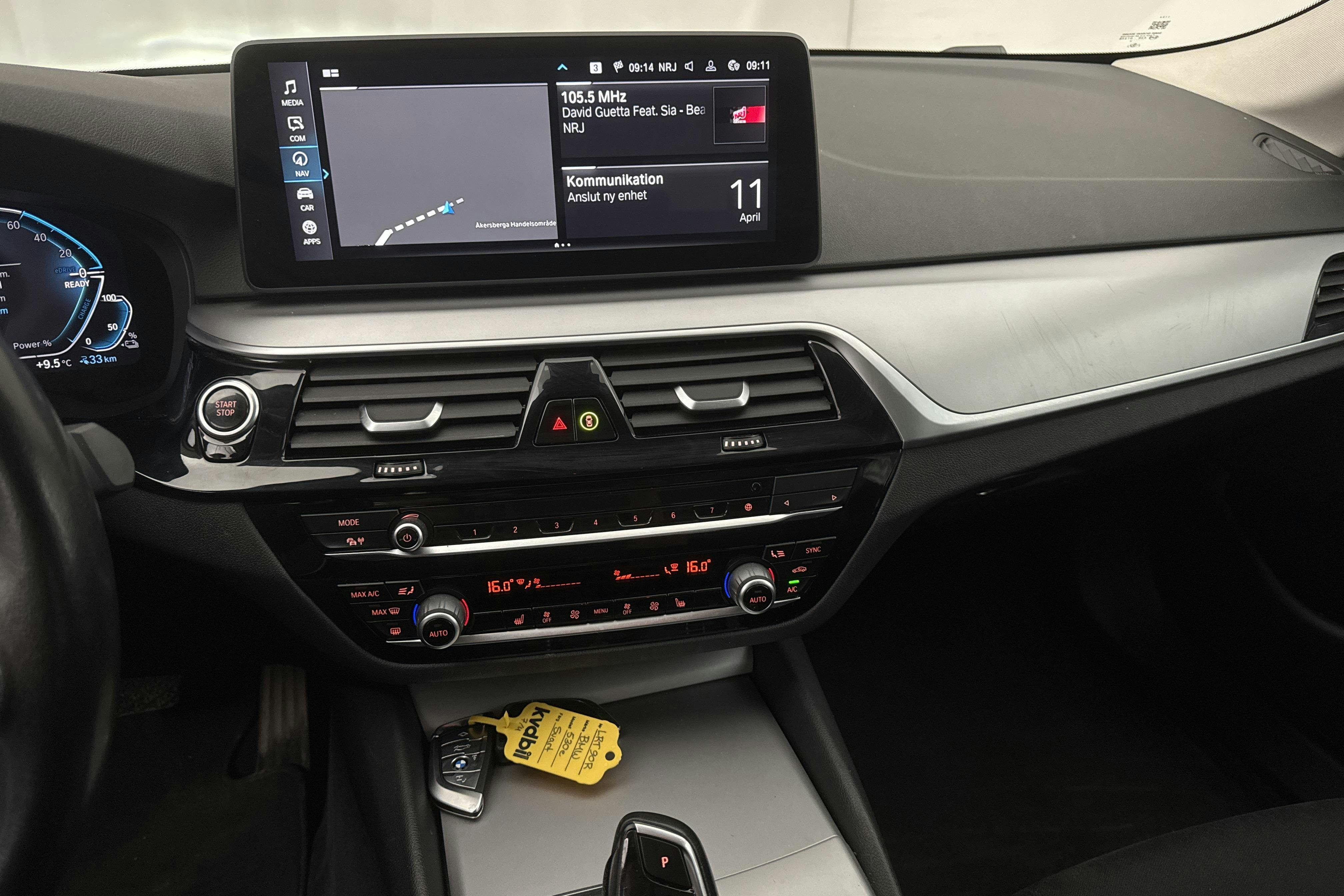 BMW 530e xDrive Touring, G31 12kWh LCI (292hk) - 72 970 km - Automatic - black - 2021