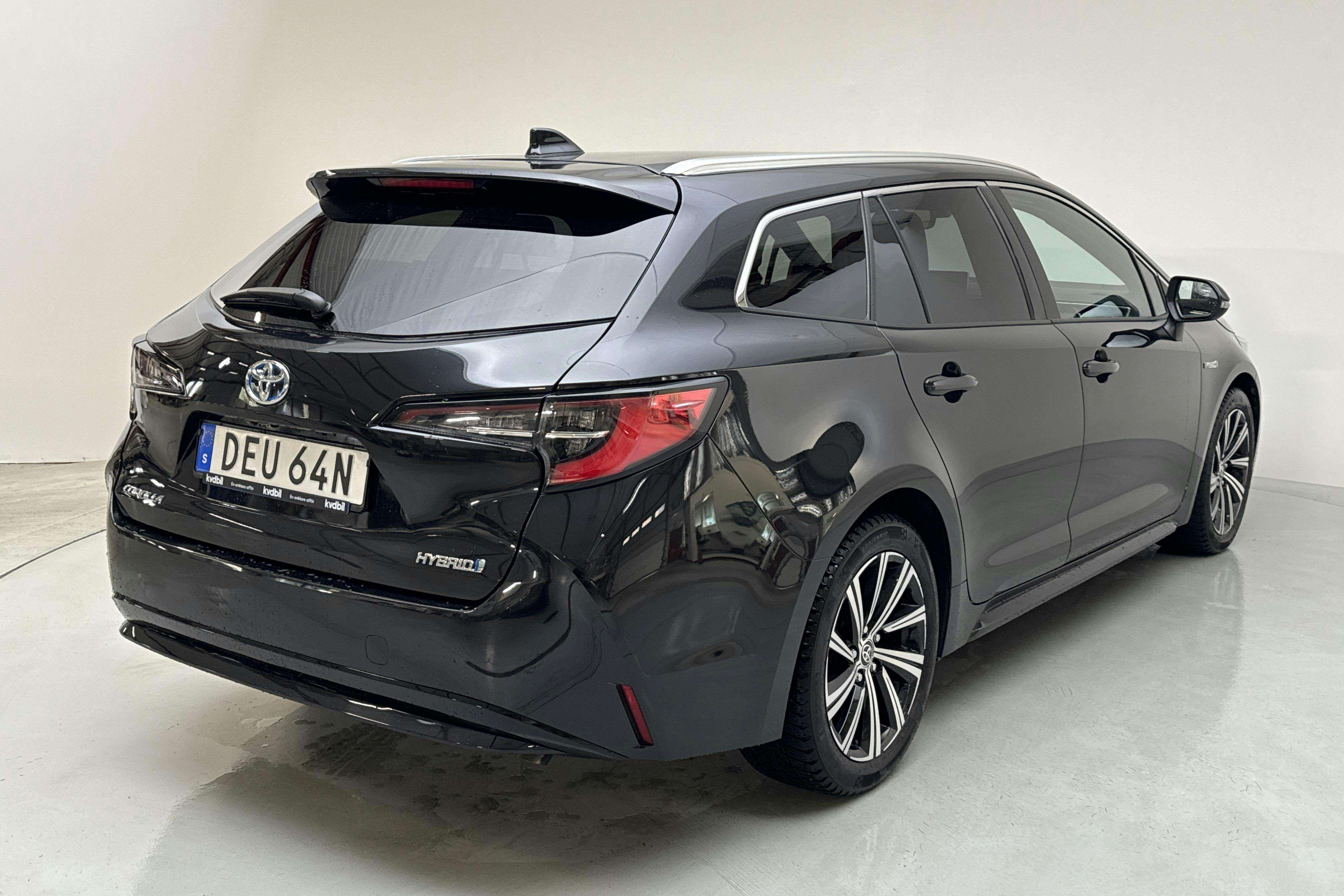 Toyota Corolla 1.8 Hybrid Touring Sports (122hk) - 31 990 km - Automatic - black - 2022