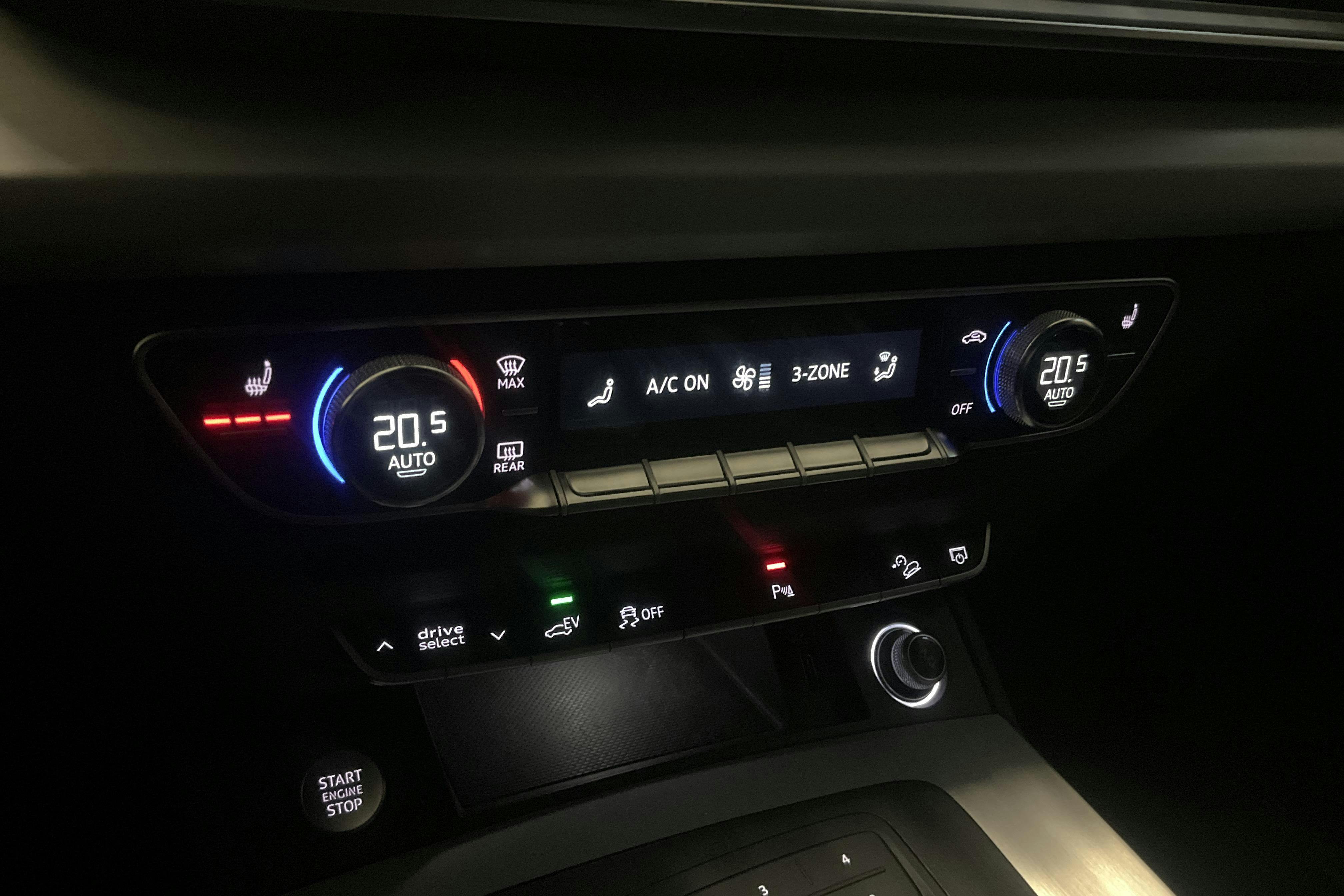 Audi Q5 55 TFSI e quattro (367hk) - 10 419 mil - Automat - grå - 2020