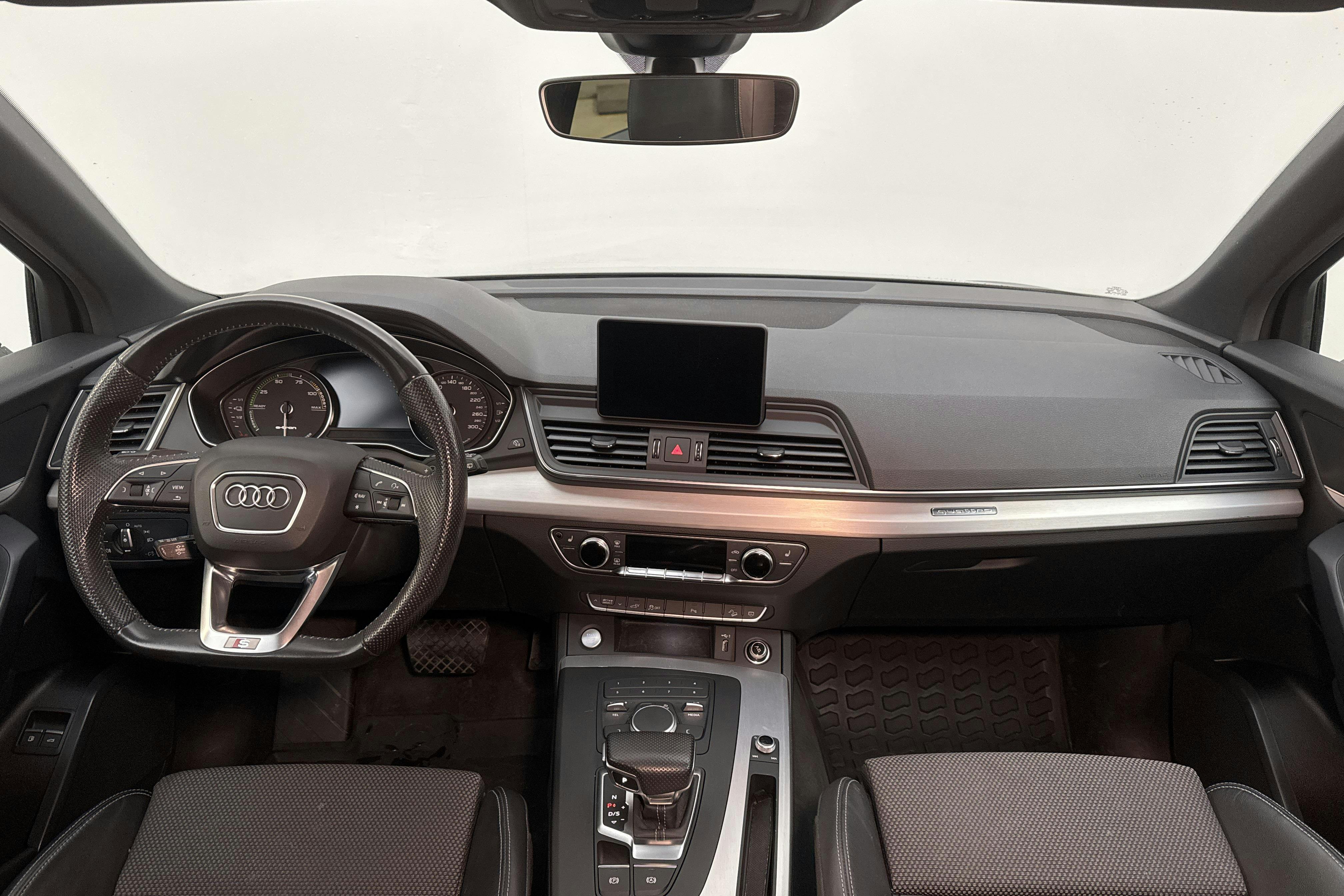 Audi Q5 55 TFSI e quattro (367hk) - 10 419 mil - Automat - grå - 2020