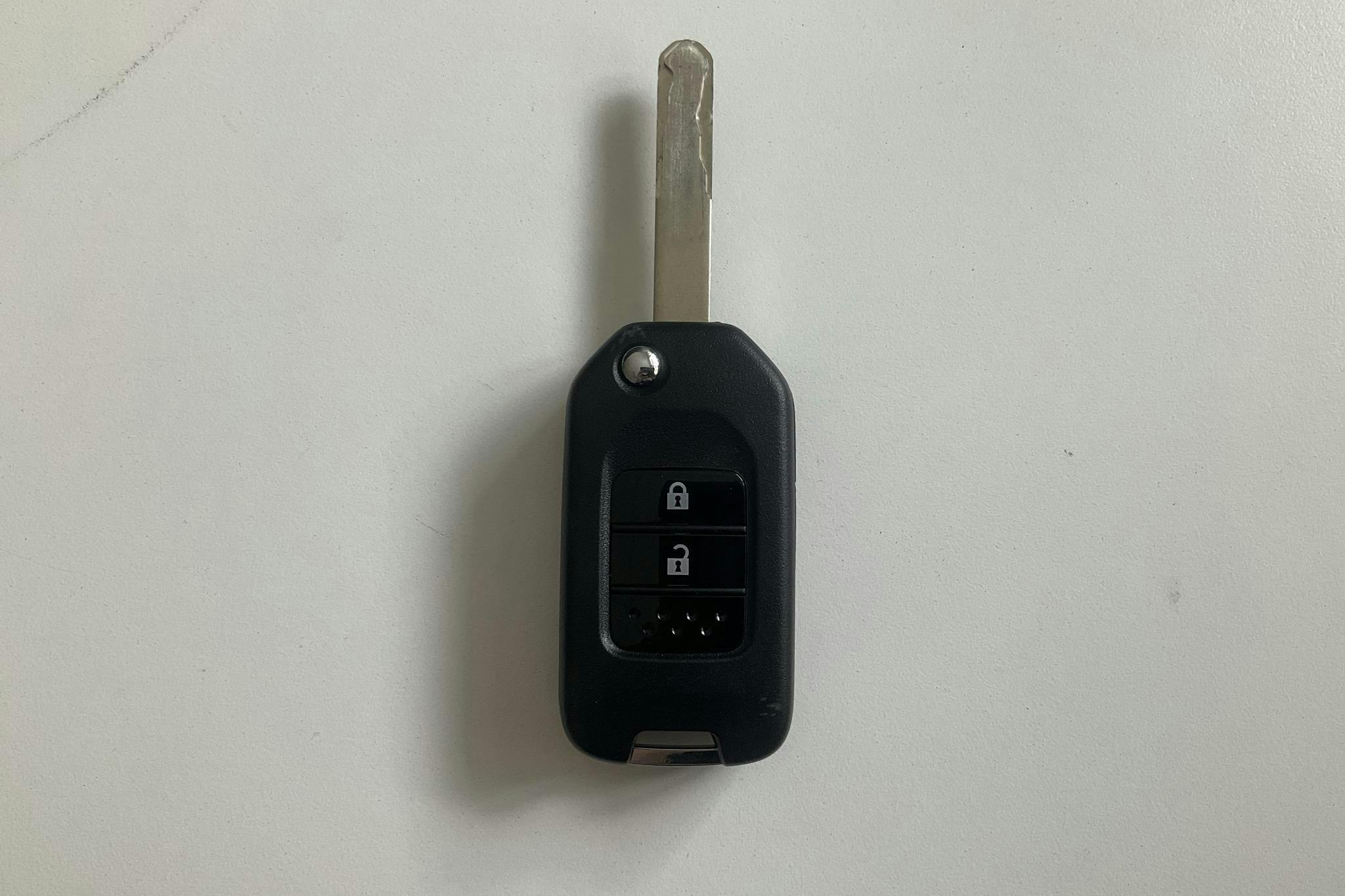 Honda Jazz 1.3 (102hk) - 15 130 km - Automatic - silver - 2016