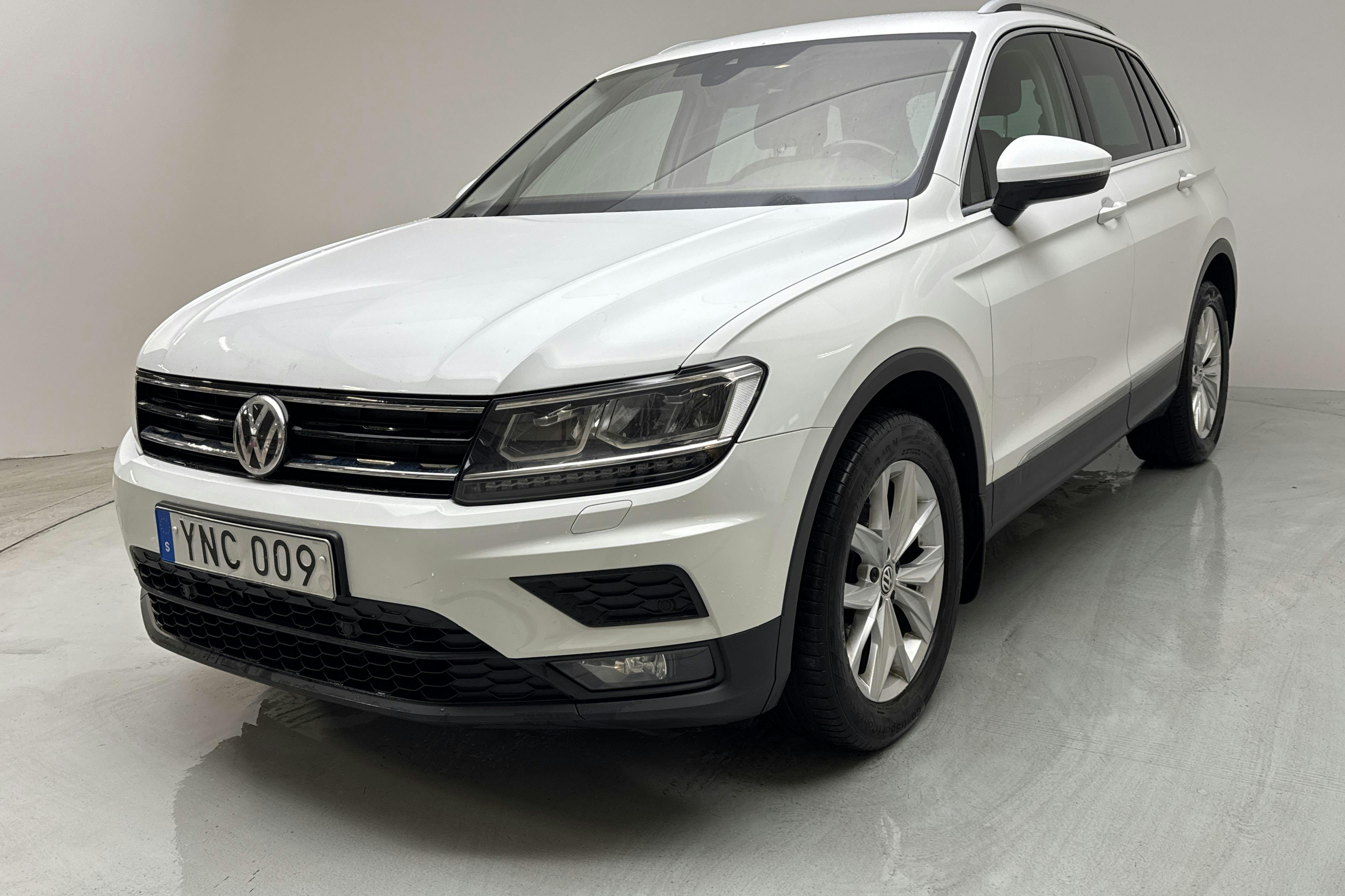 VW Tiguan 1.4 TSI 4MOTION (150hk) - 190 780 km - Automatic - white - 2018