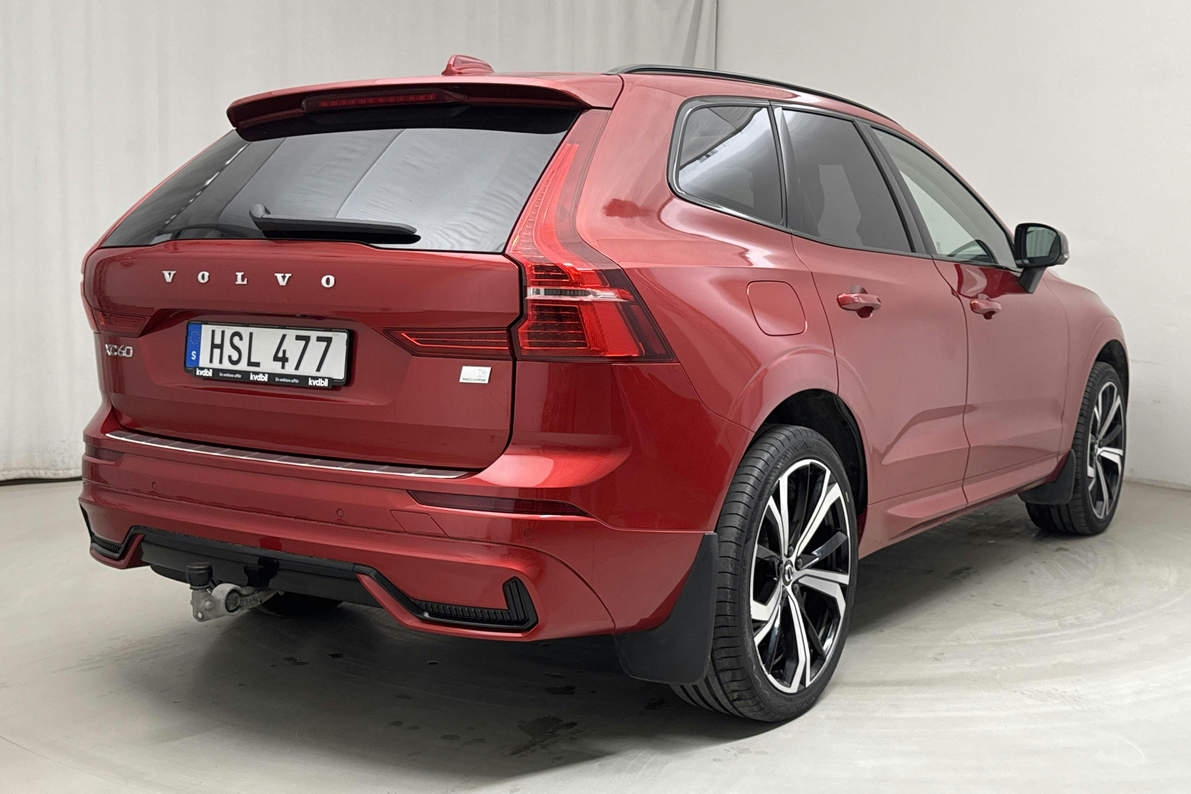Volvo XC60 T6 AWD Recharge (350hk) - 4 824 mil - Automat - röd - 2023