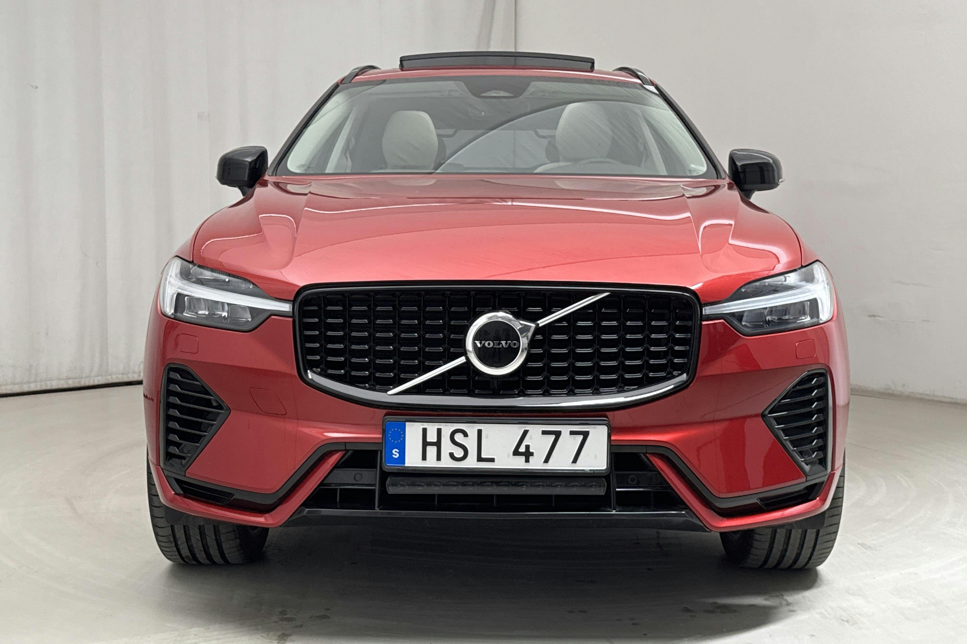 Volvo XC60 T6 AWD Recharge (350hk) - 4 824 mil - Automat - röd - 2023