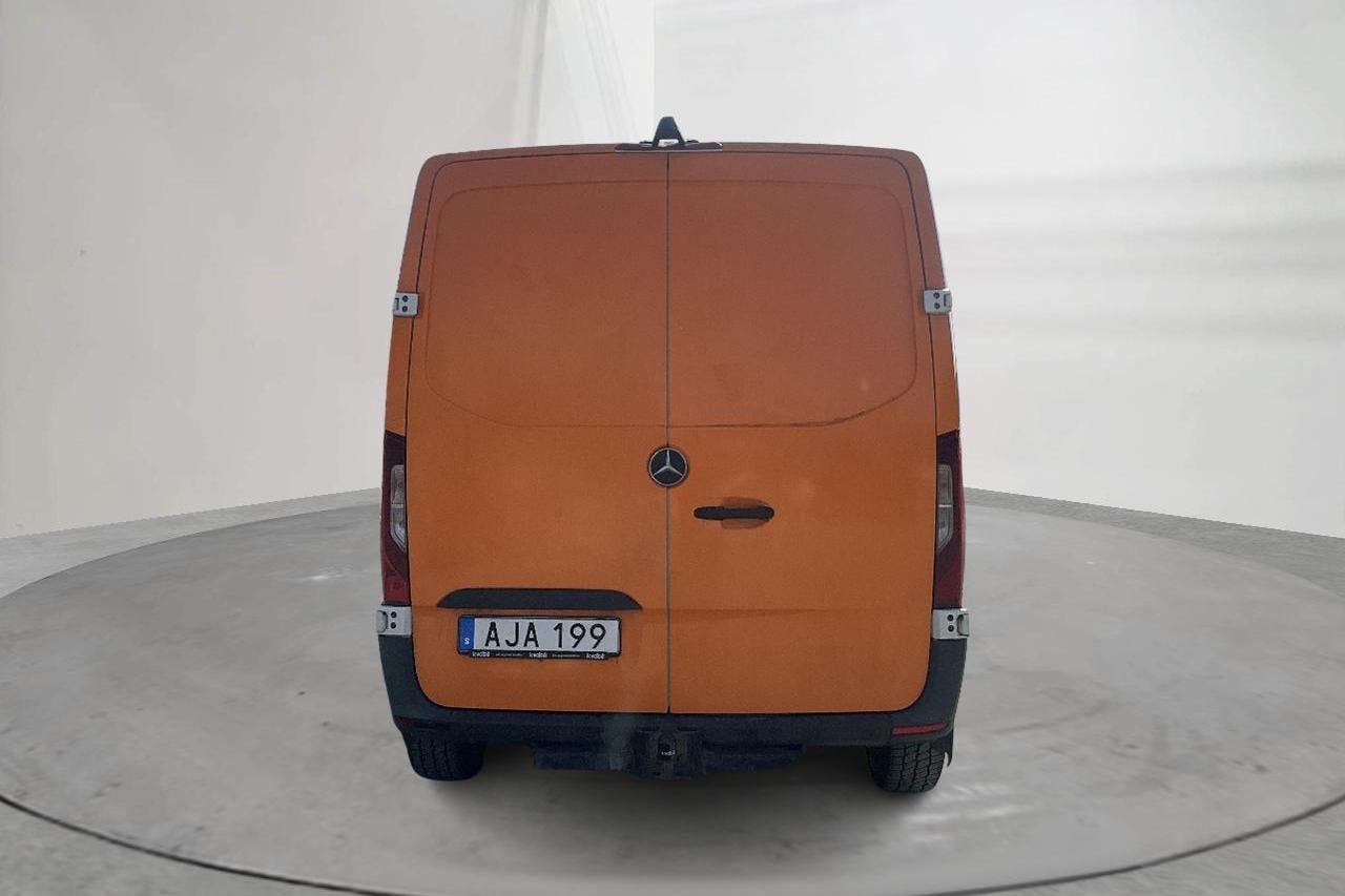 Mercedes Sprinter 211 CDI Skåp 2WD (114hk) - 238 430 km - Automaatne - valge - 2019