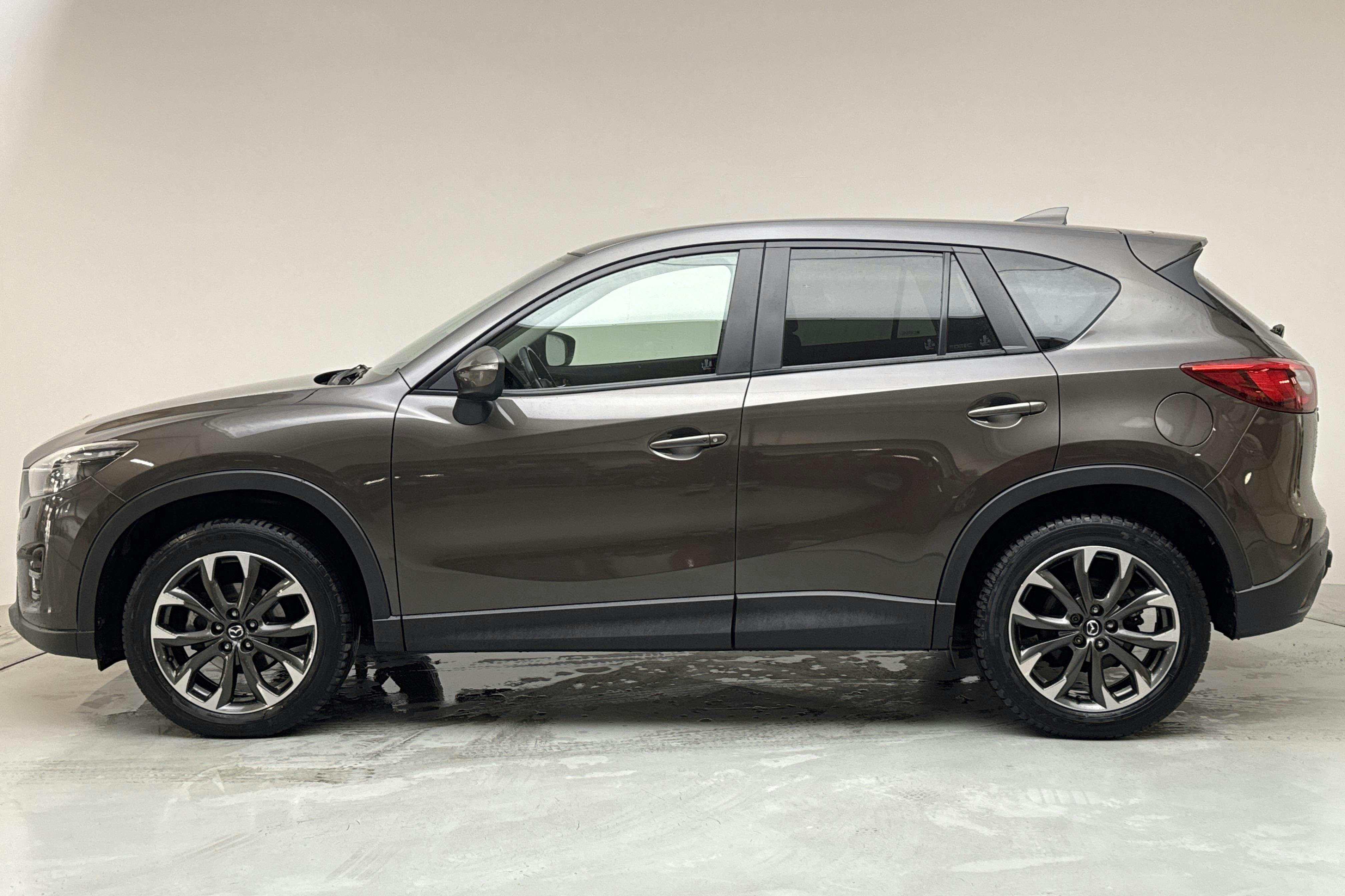 Mazda CX-5 2.2 DE AWD (175hk) - 16 420 mil - Automat - brun - 2016