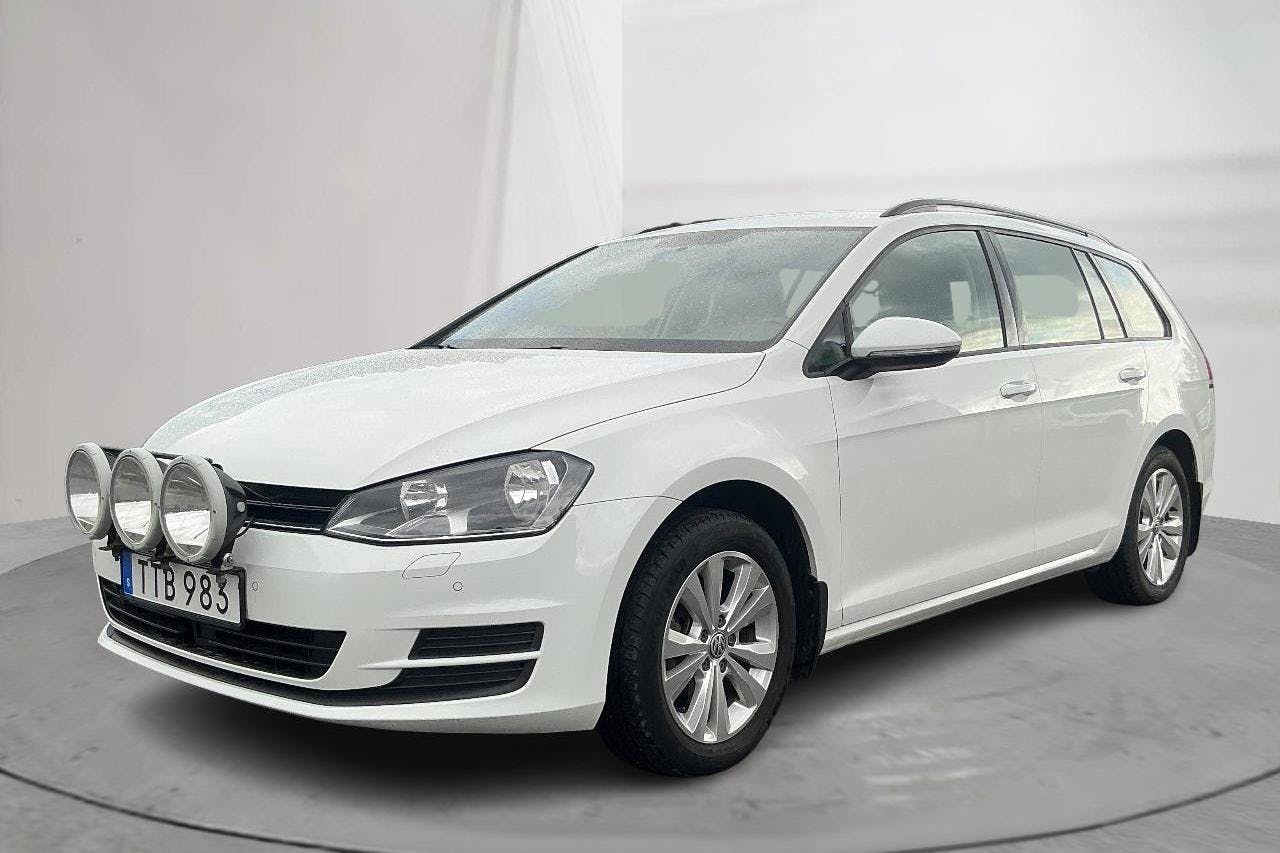 VW Golf VII 1.6 TDI BlueMotion Sportscombi 4Motion (110hk) - 19 165 mil - Manuell - vit - 2017