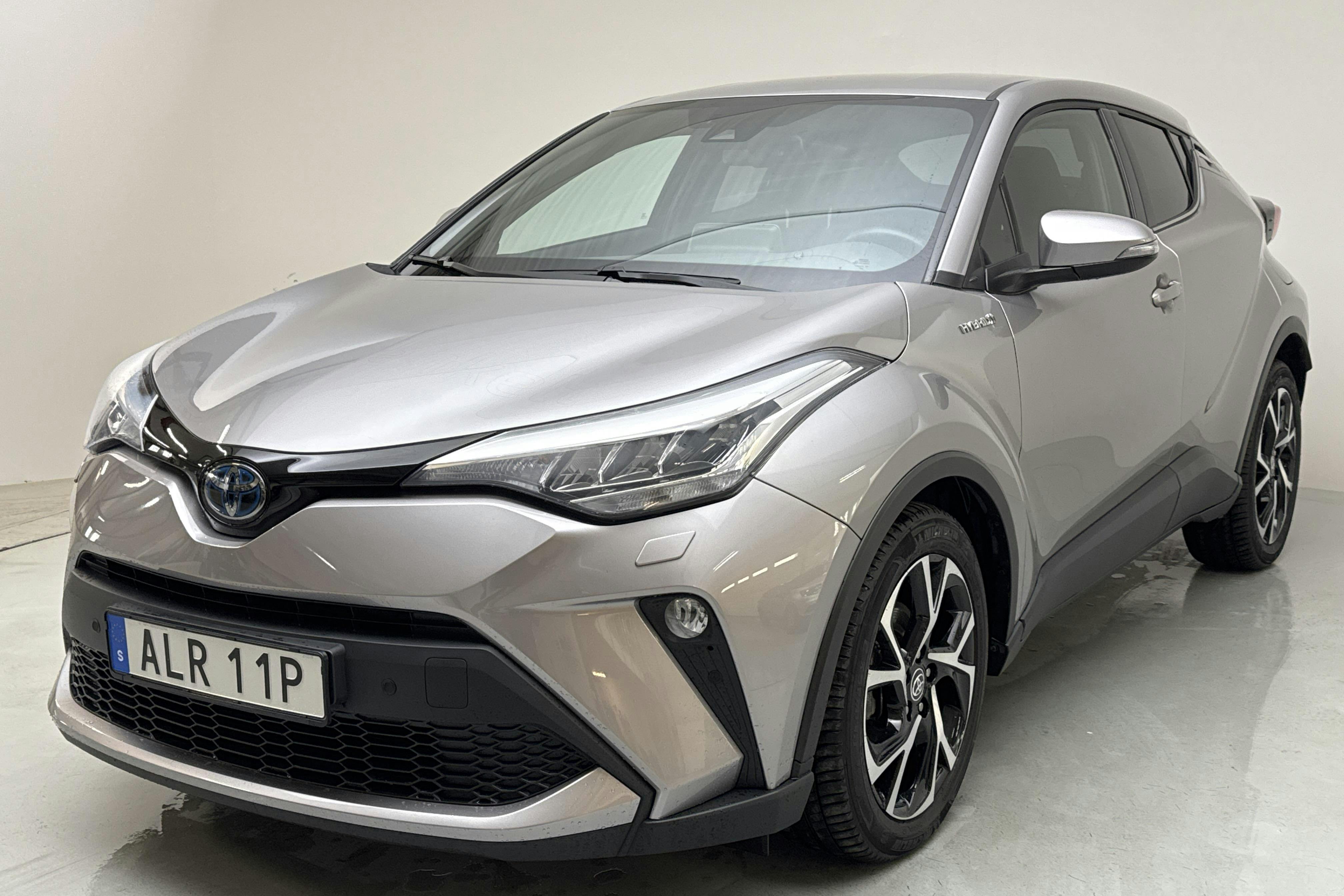 Toyota C-HR 1.8 HSD (122hk) - 2 192 mil - Automat - Dark Grey - 2021