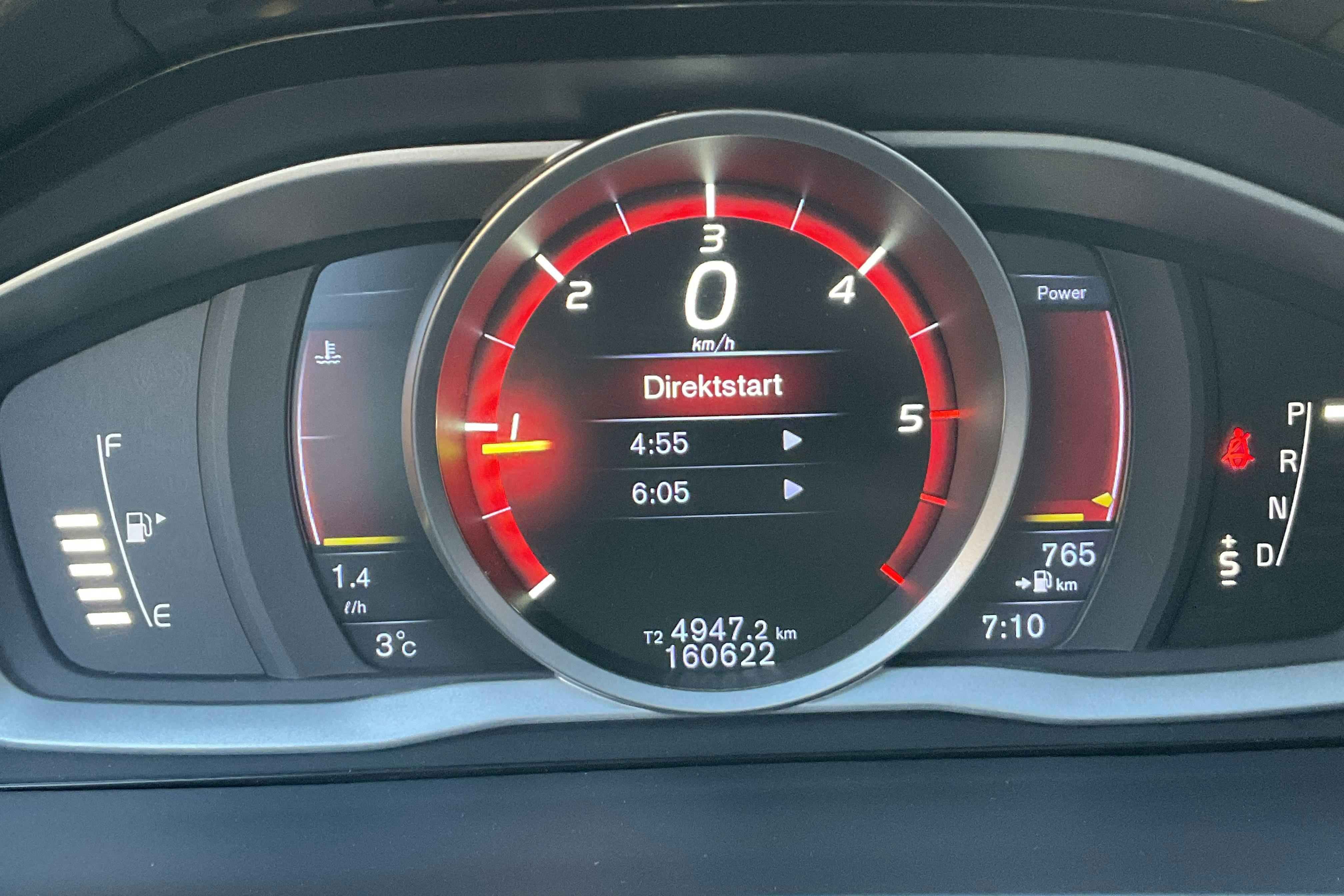 Volvo V60 D4 (181hk) - 160 620 km - Automatic - white - 2015