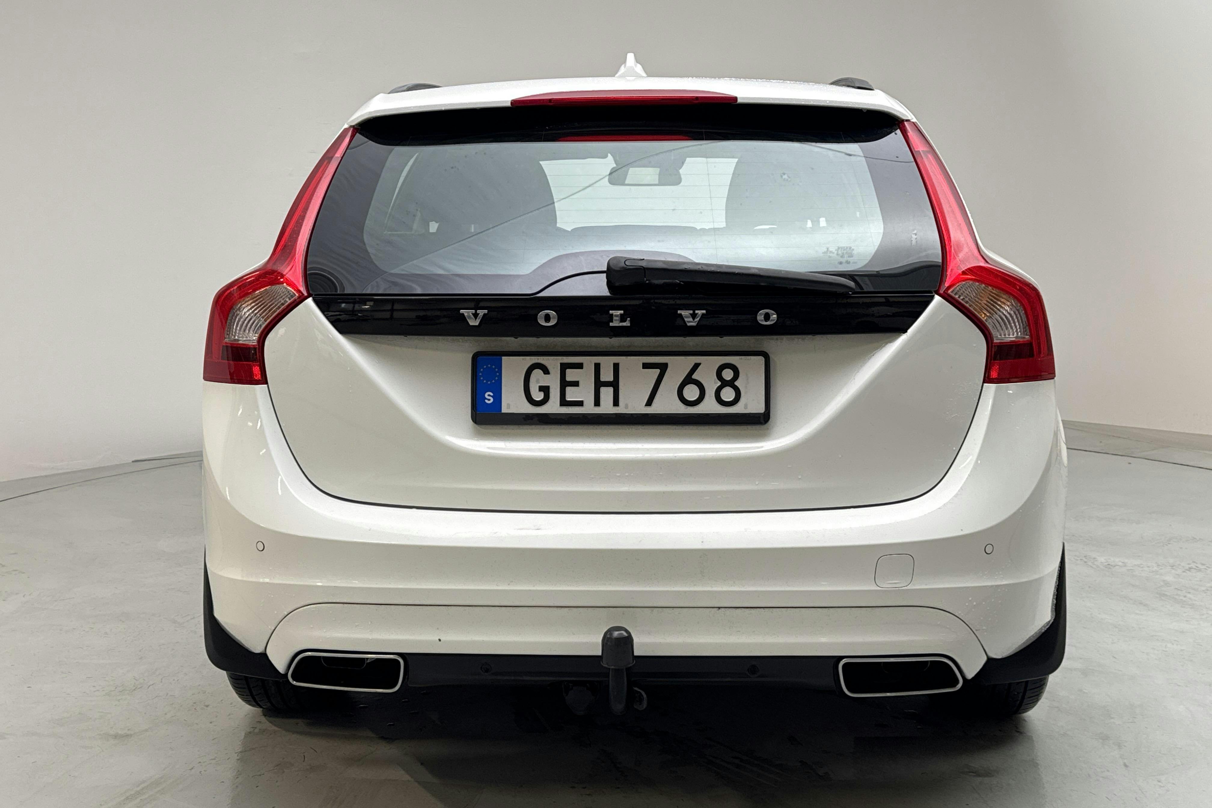 Volvo V60 D4 (181hk) - 160 620 km - Automatic - white - 2015