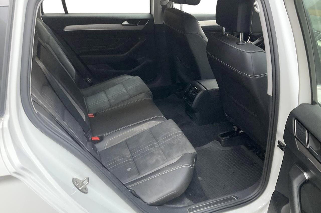 VW Passat Alltrack 2.0 TDI 4MOTION (190hk) - 204 100 km - Automatic - white - 2020