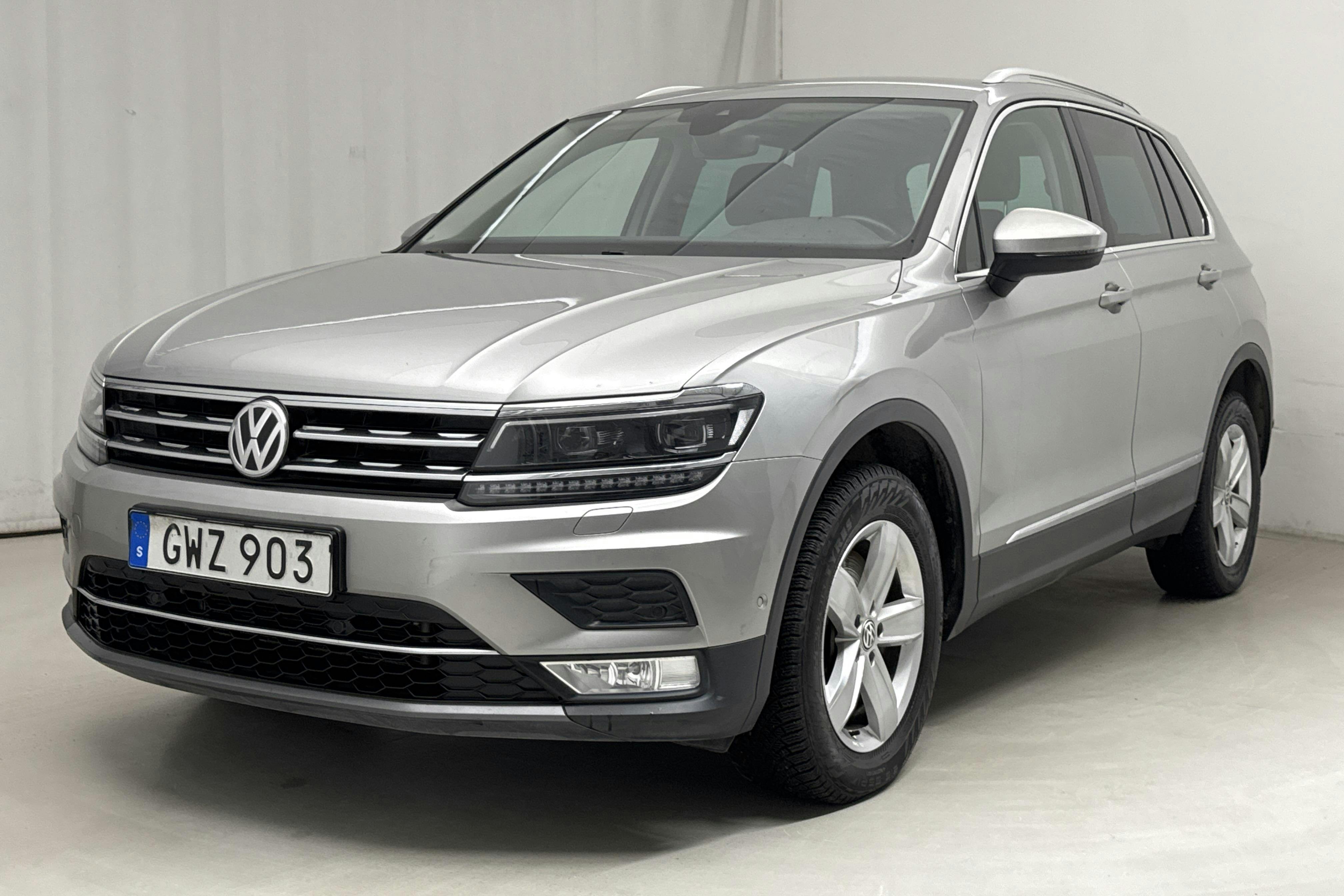 VW Tiguan 2.0 TDI 4MOTION (190hk) - 73 780 km - Automatic - silver - 2017