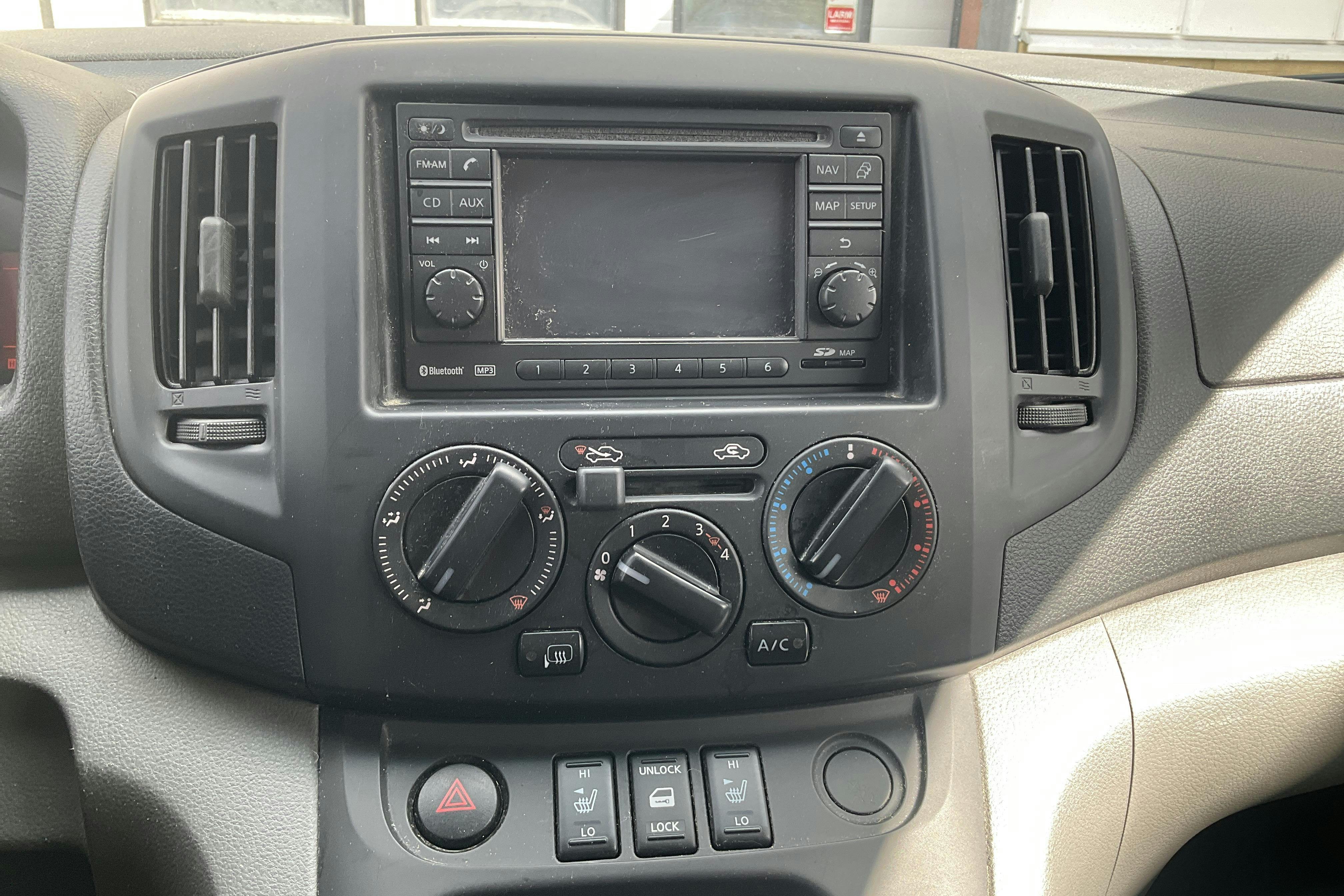 Nissan NV200 1.5 dCi Skåp (90hk) - 13 143 mil - Manuell - vit - 2014
