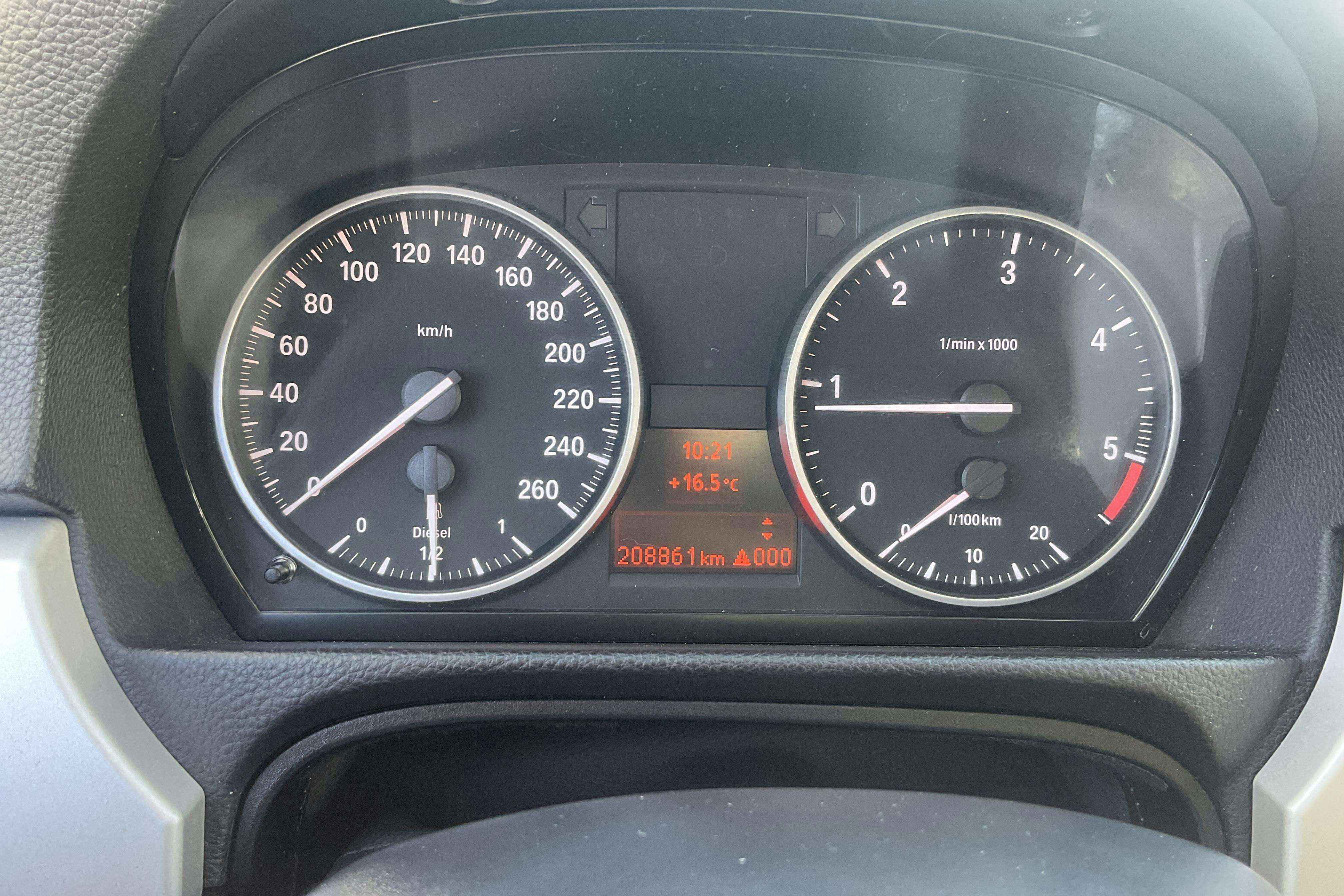 BMW 320d xDrive Touring, E91 (184hk) - 208 870 km - Manual - Light Brown - 2011
