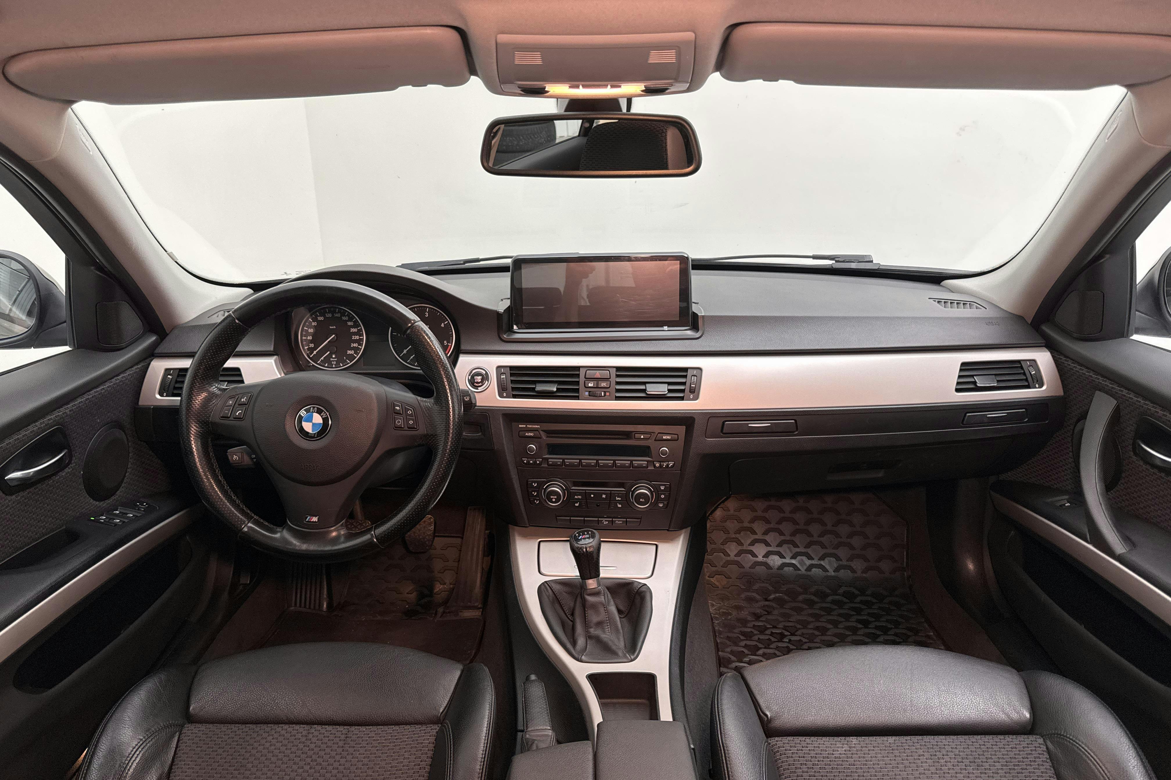 BMW 320d xDrive Touring, E91 (184hk) - 208 870 km - Manual - Light Brown - 2011