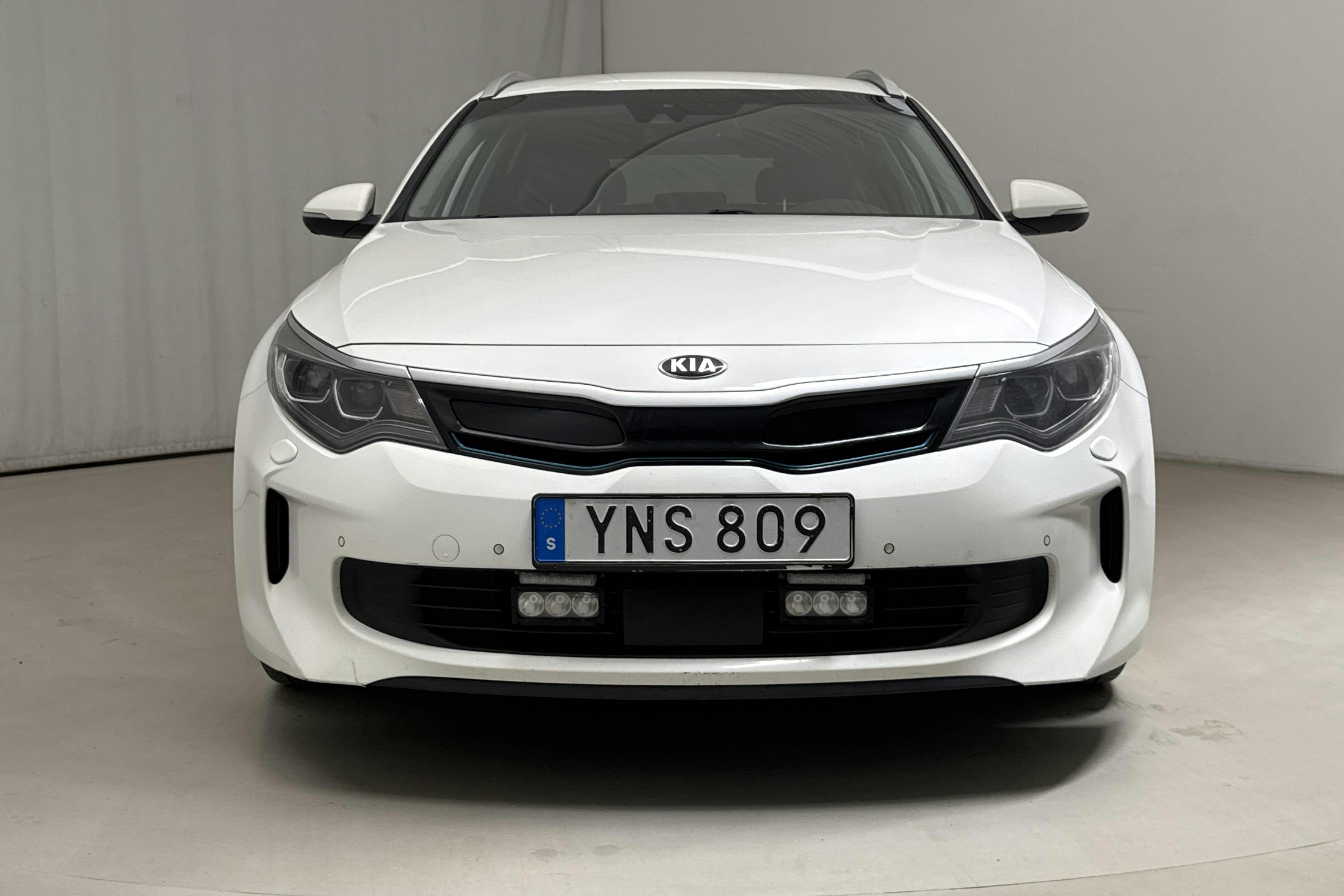 KIA Optima 2.0 GDi Plug-in Hybrid SW (205hk) - 18 477 mil - Automat - vit - 2018