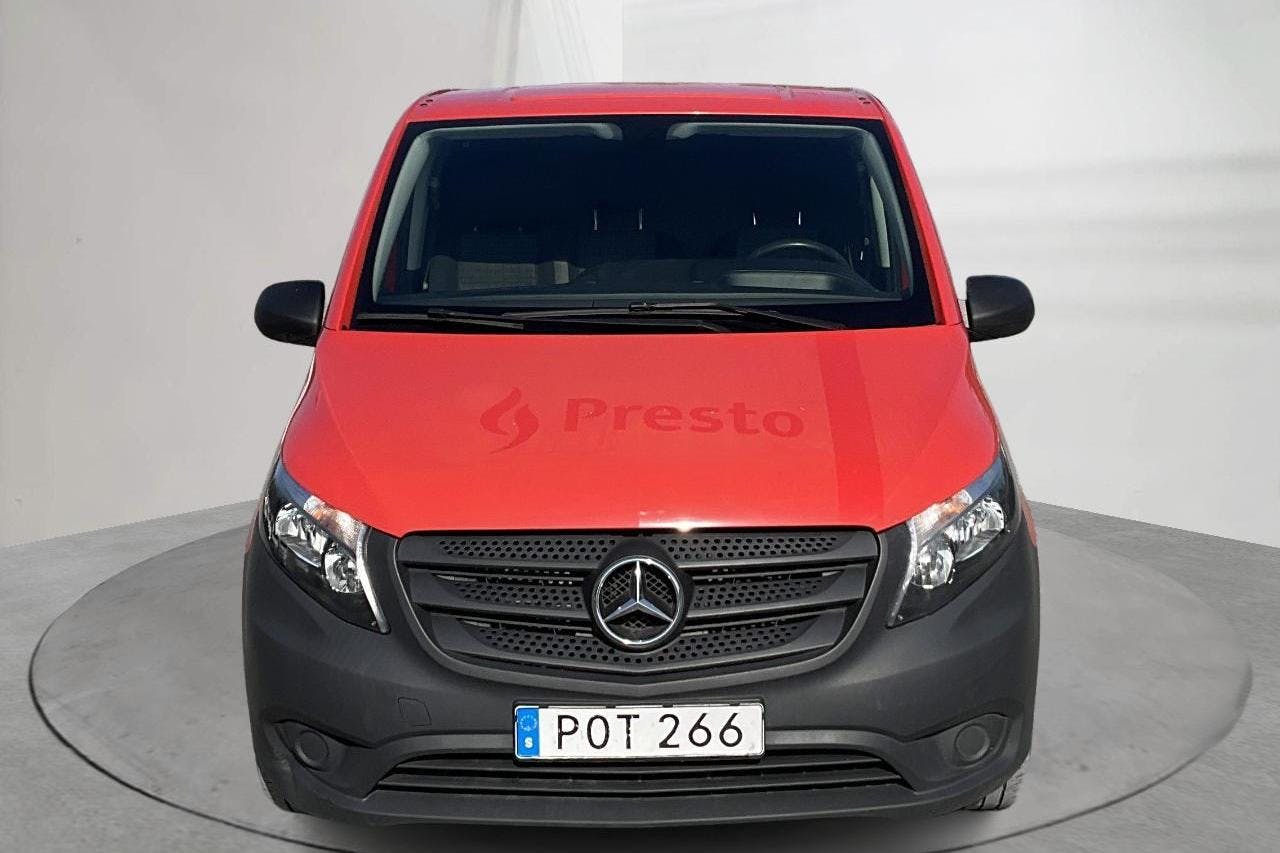 Mercedes Vito 114 CDI W640 (136hk) - 82 420 km - Automatic - red - 2018